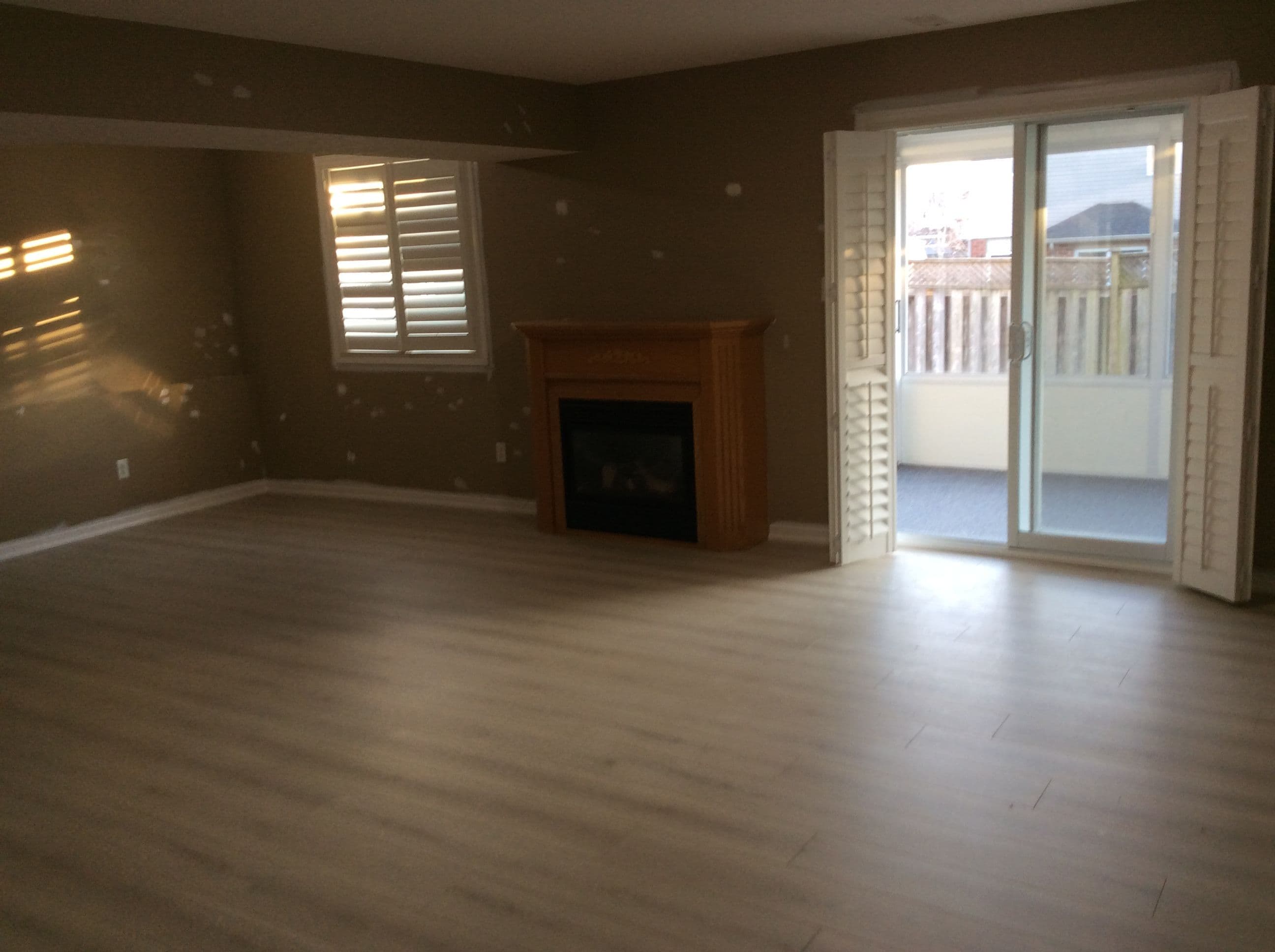 431 Lausanne Crescent, Waterloo, ON N2T 2X6