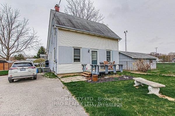 332 Colborne Street, Central Elgin, ON N5L 1B3