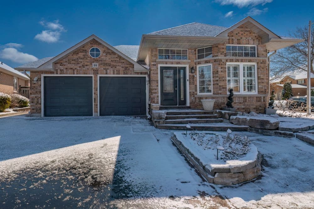 99 Goodman Drive, Oshawa, ON L1J 8H3