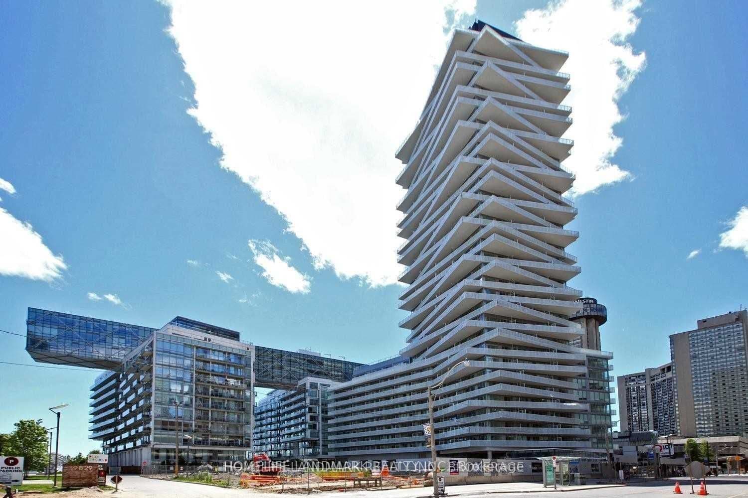 15 Queens Quay E 204, Toronto C01, ON M5E 0C5