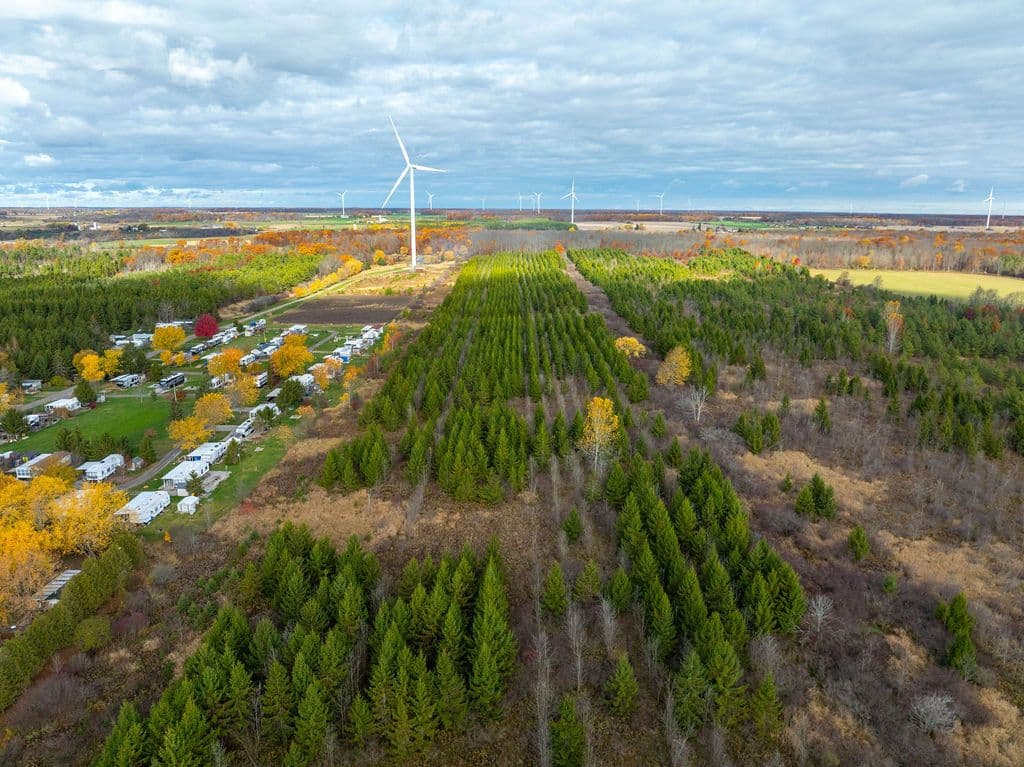 2069 LAKESHORE Road, Haldimand, ON N1A 2W8