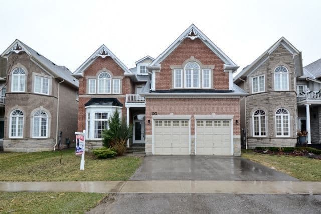 152 Atherton Avenue, Ajax, ON L1T 0H8