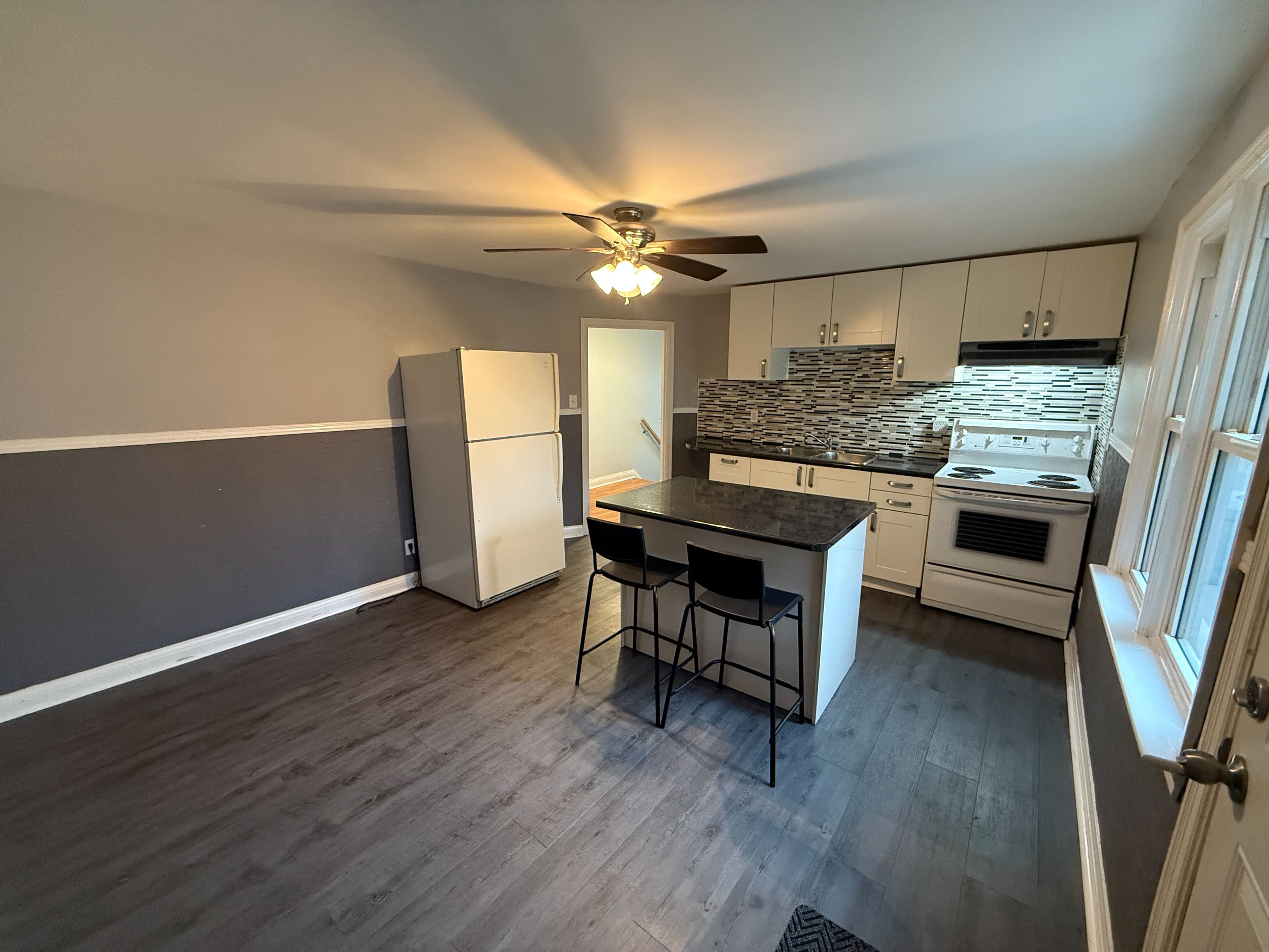 248 Toronto Avenue, Oshawa, ON L1H 3C1