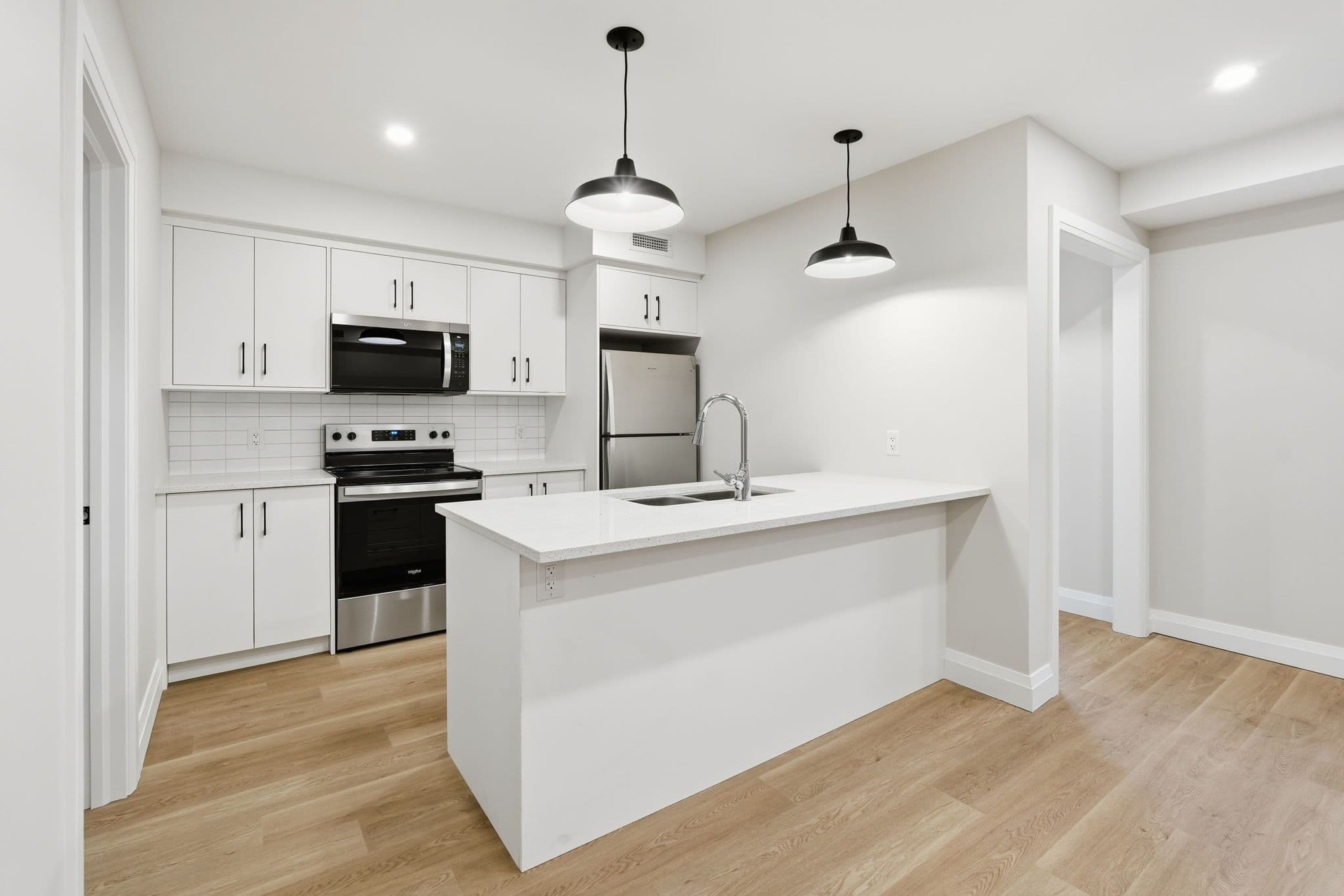 231 Park Street N 2, Hamilton, ON L8L 1L9