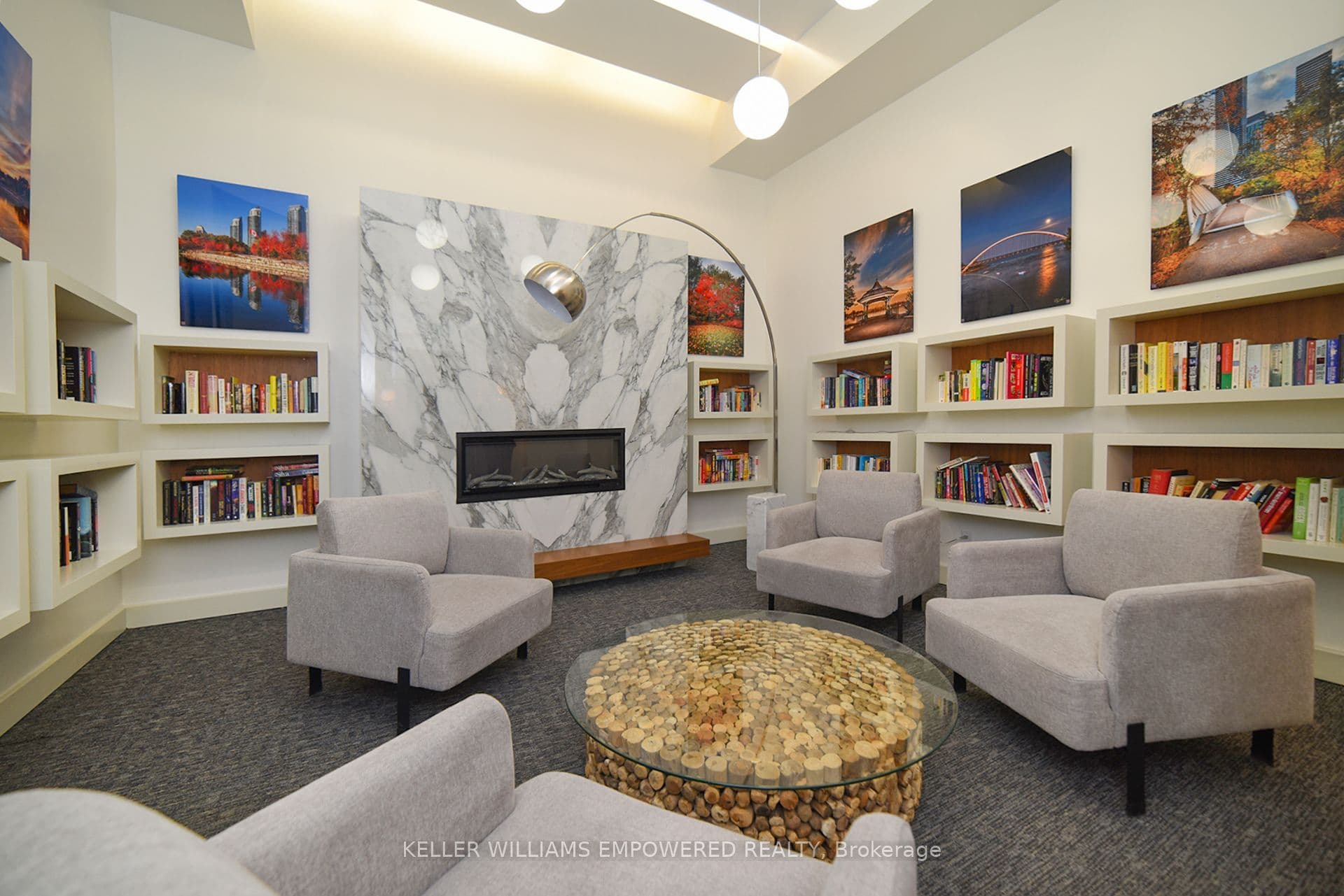 165 Legion Road N 3032, Toronto W06, ON M8Y 0B3