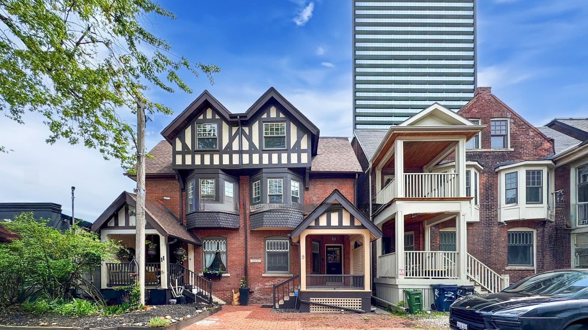 9 Edgedale Road, Toronto C08, ON M4X 1N5