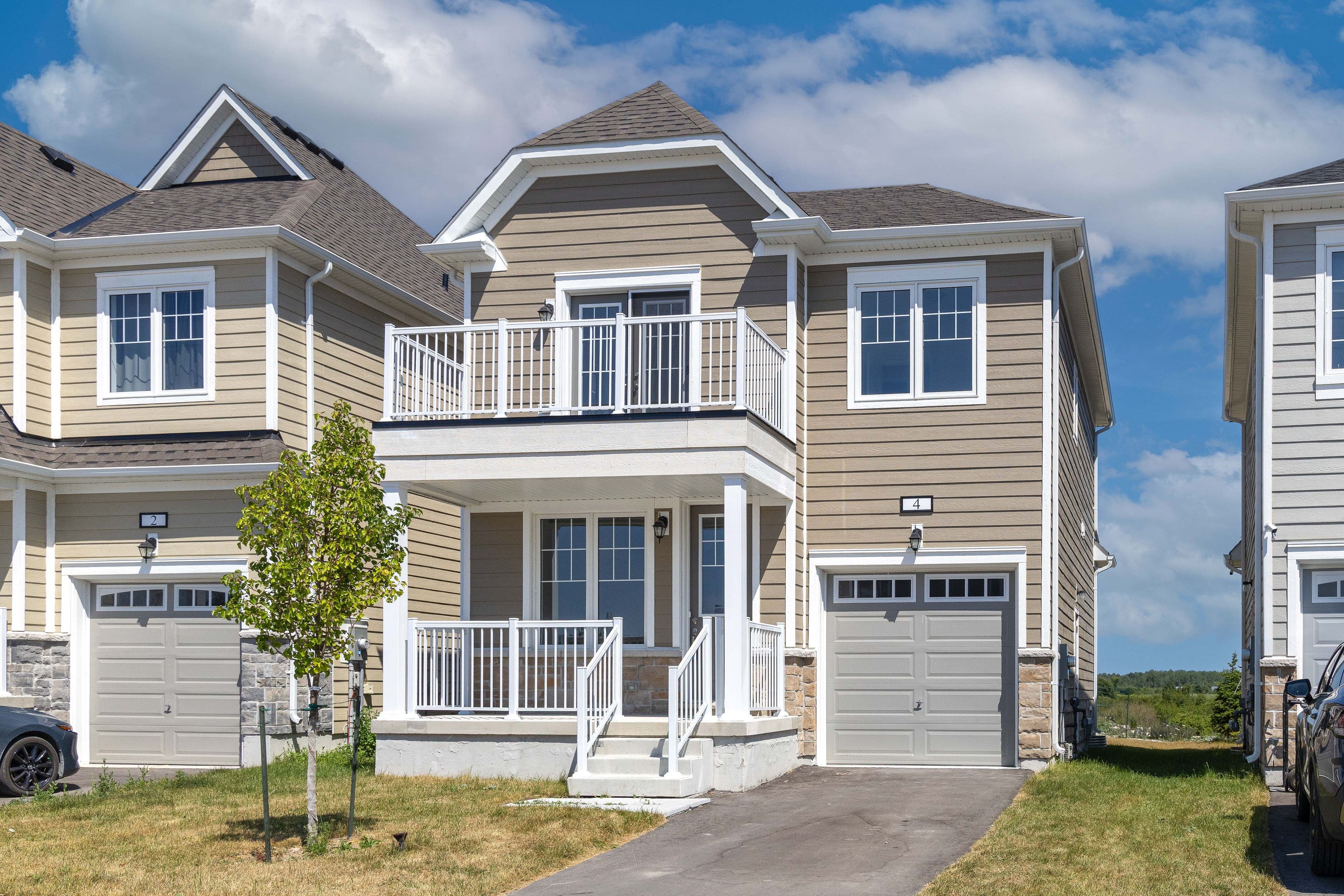 4 Shapira Avenue, Wasaga Beach, ON L9Z 0K1