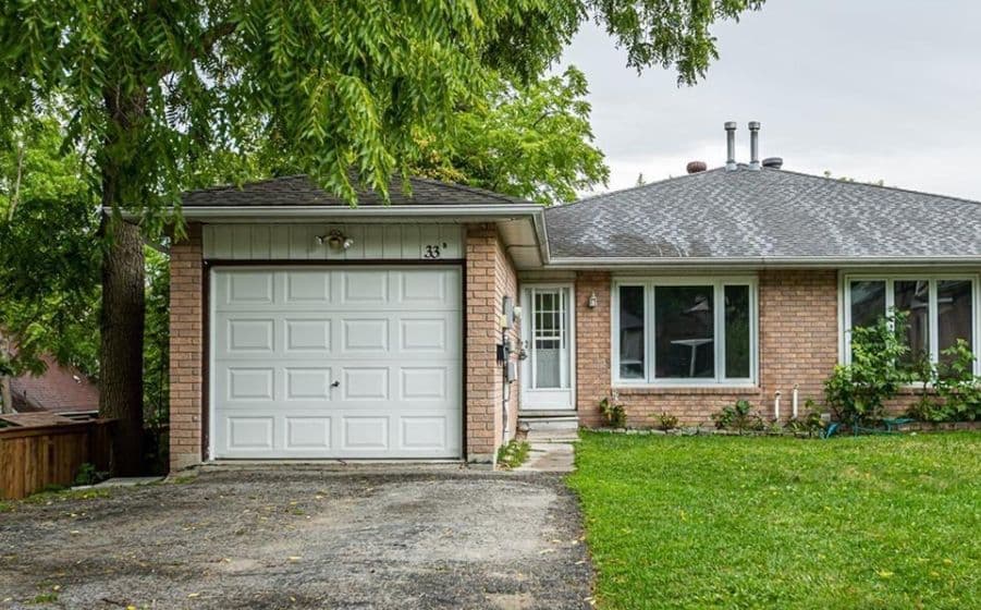 33 B Grove Street E main floor, Barrie, ON L4M 2N8