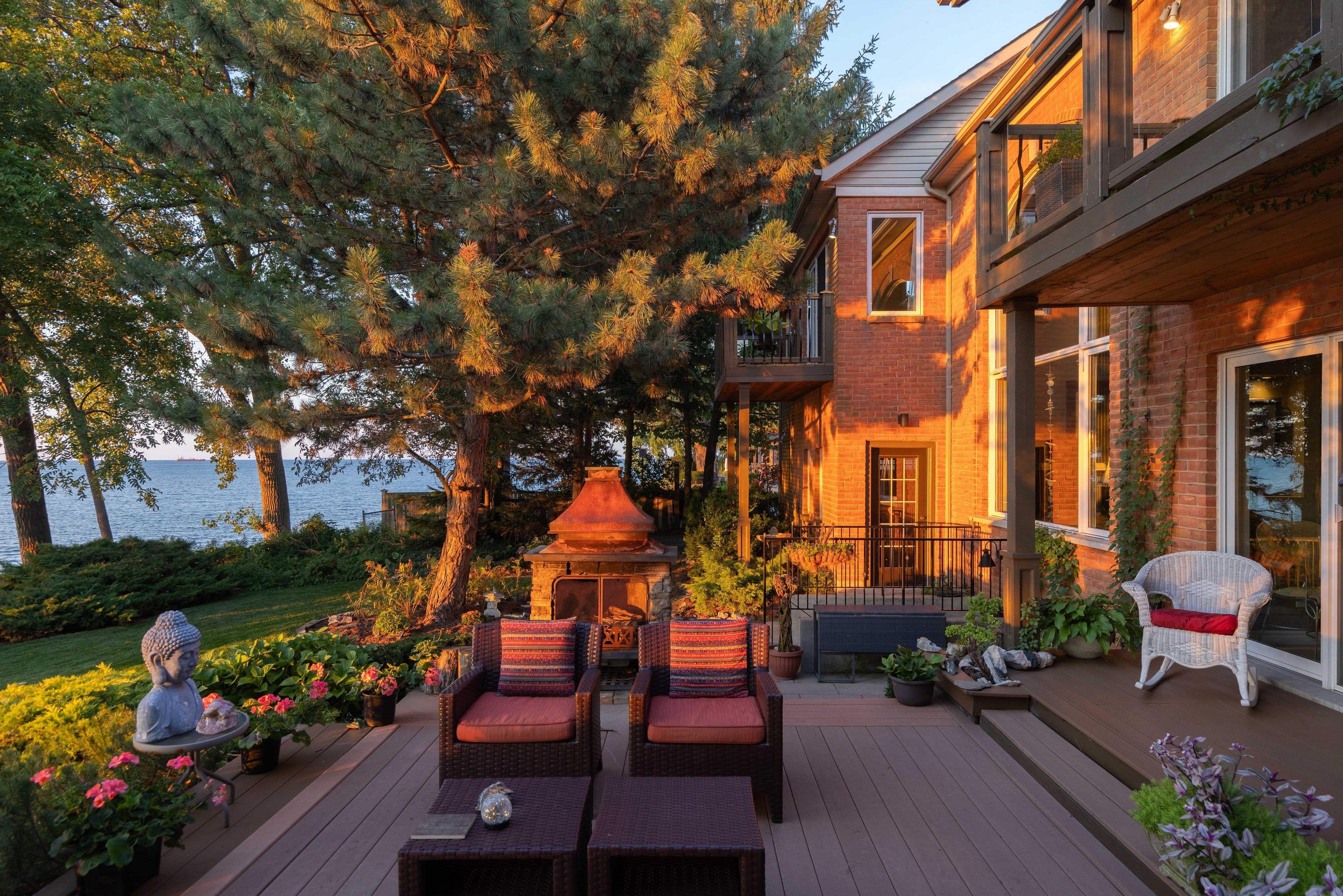 11 Abbey Avenue, St. Catharines, ON L2N 5J5