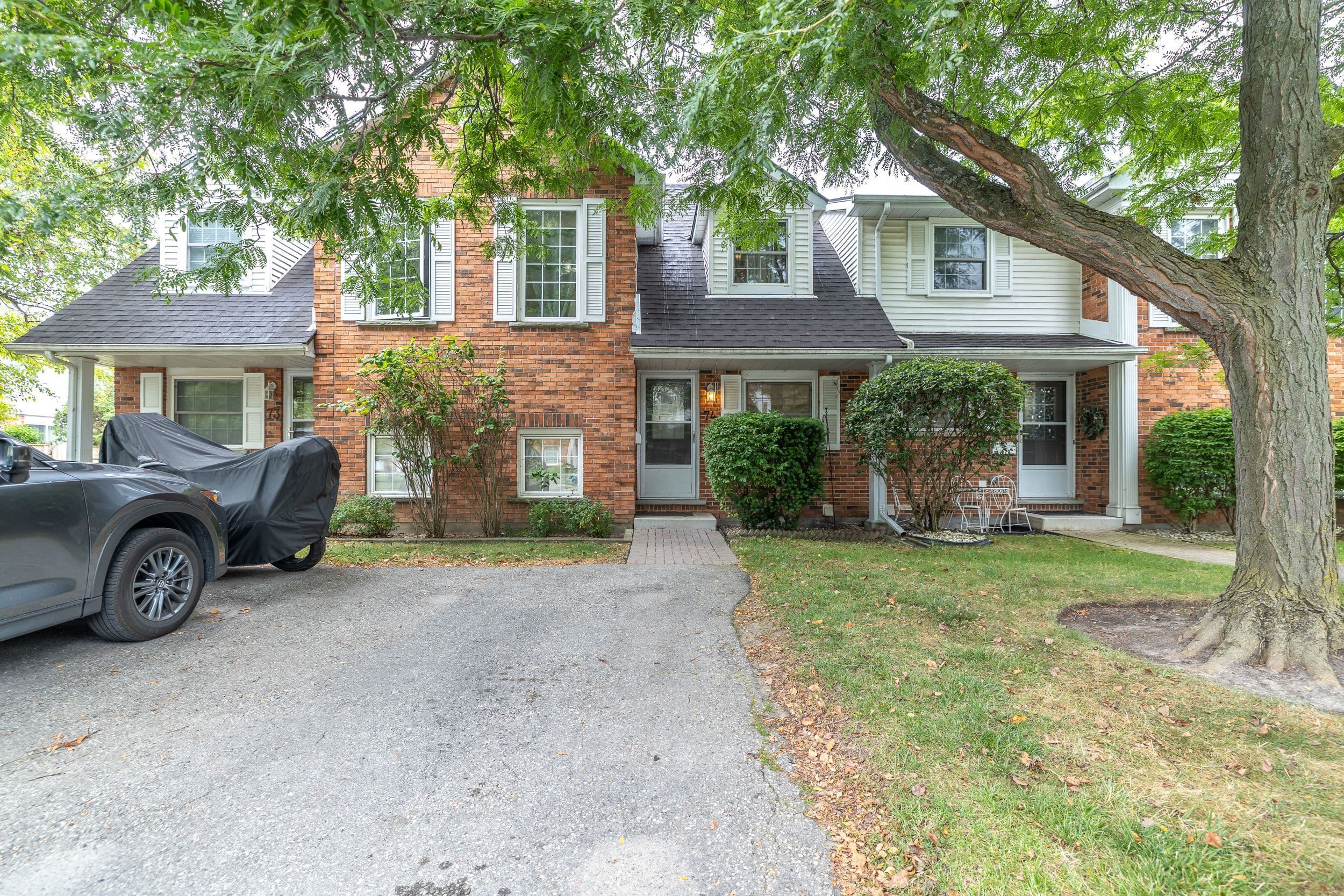 129 Victoria Road N 74, Guelph, ON N1E 6V4