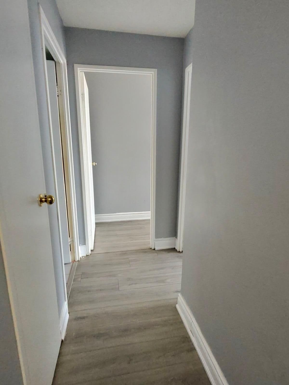 21 Markbrook Lane 1607, Toronto W10, ON M9V 5E4