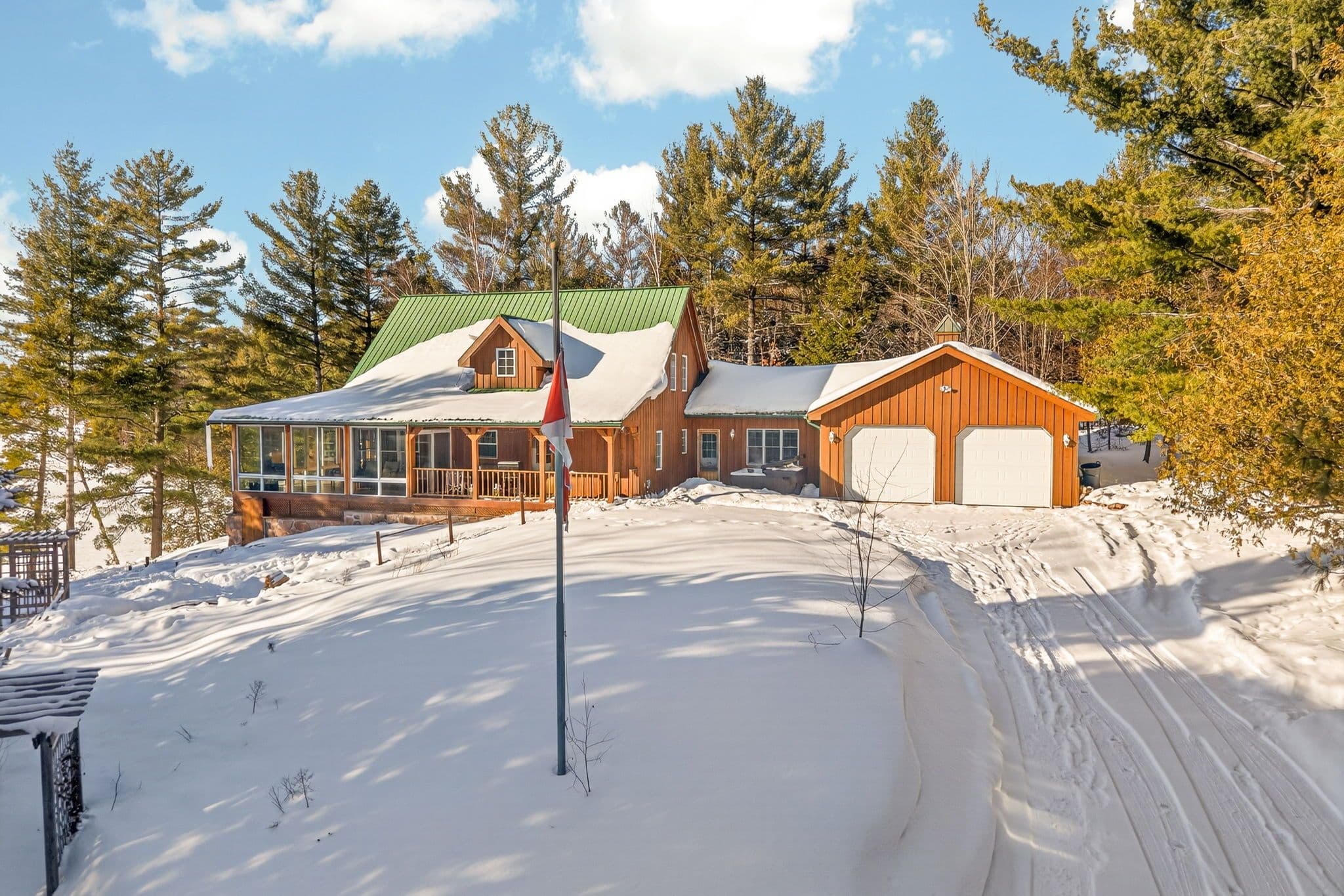 1093B Two Loon Lane, Frontenac, ON K0H 2P0