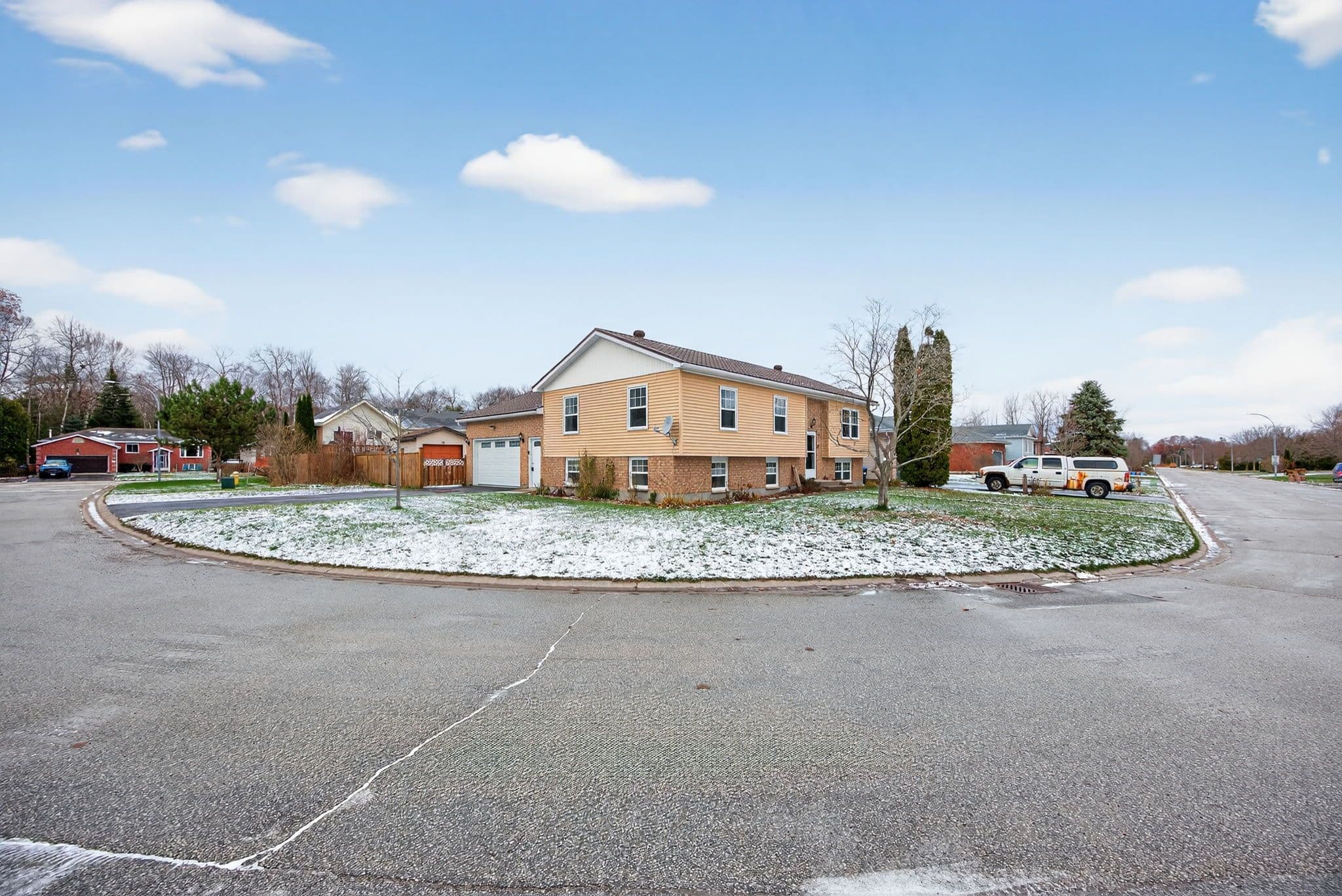 62 Riverdale Drive, Wasaga Beach, ON L9Z 1G1