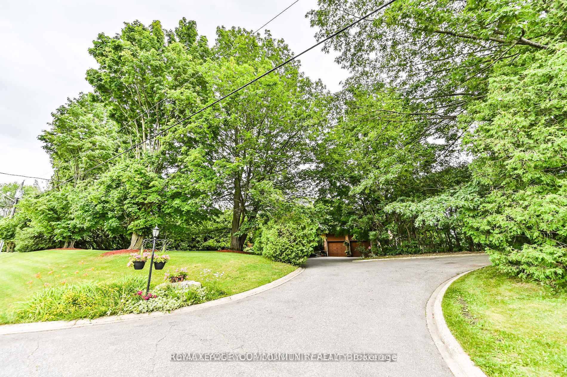 247 Harris Avenue, Richmond Hill, ON L4E 3M3