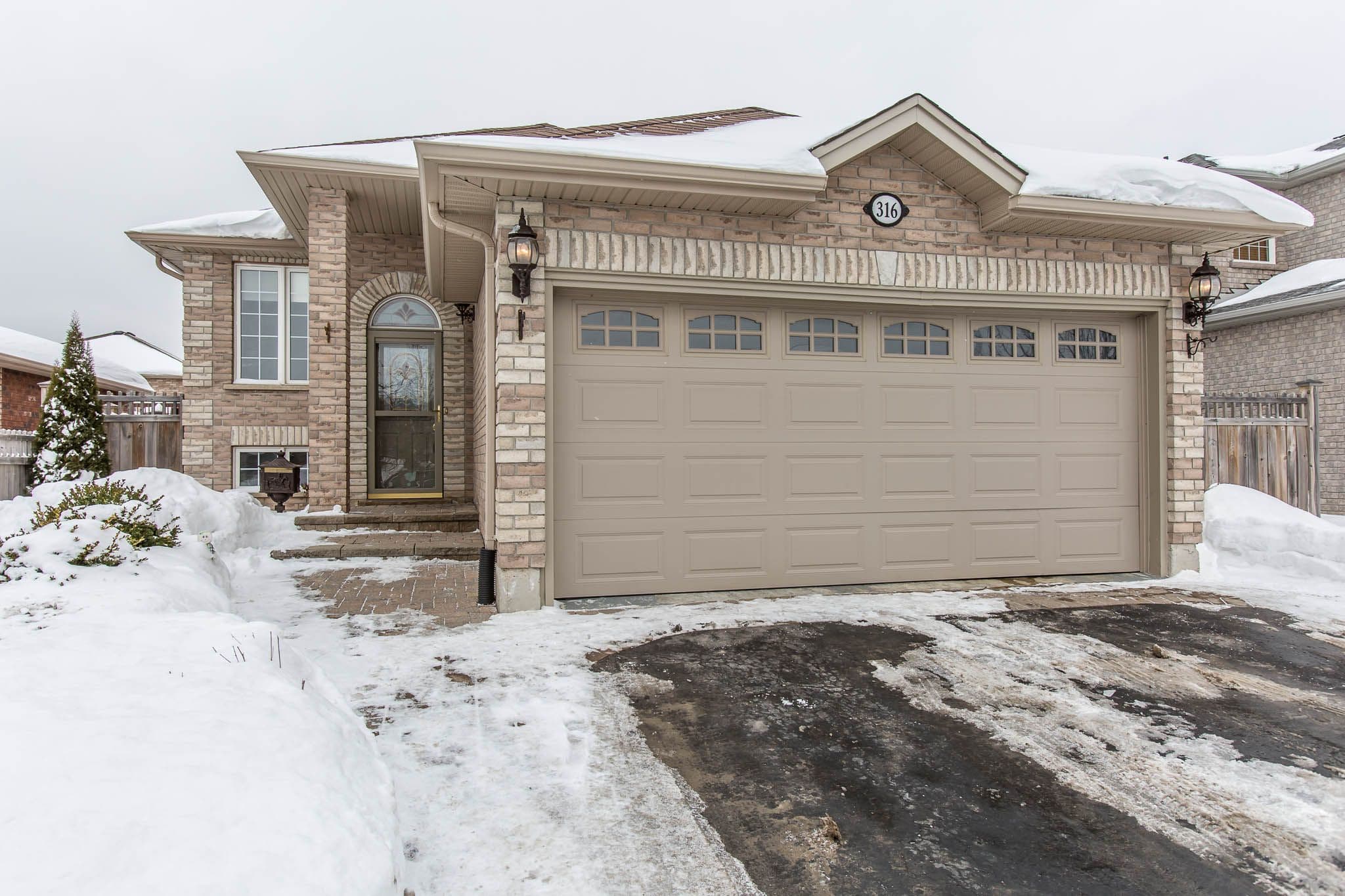 316 Johnson Street, Barrie, ON L4M 7A1