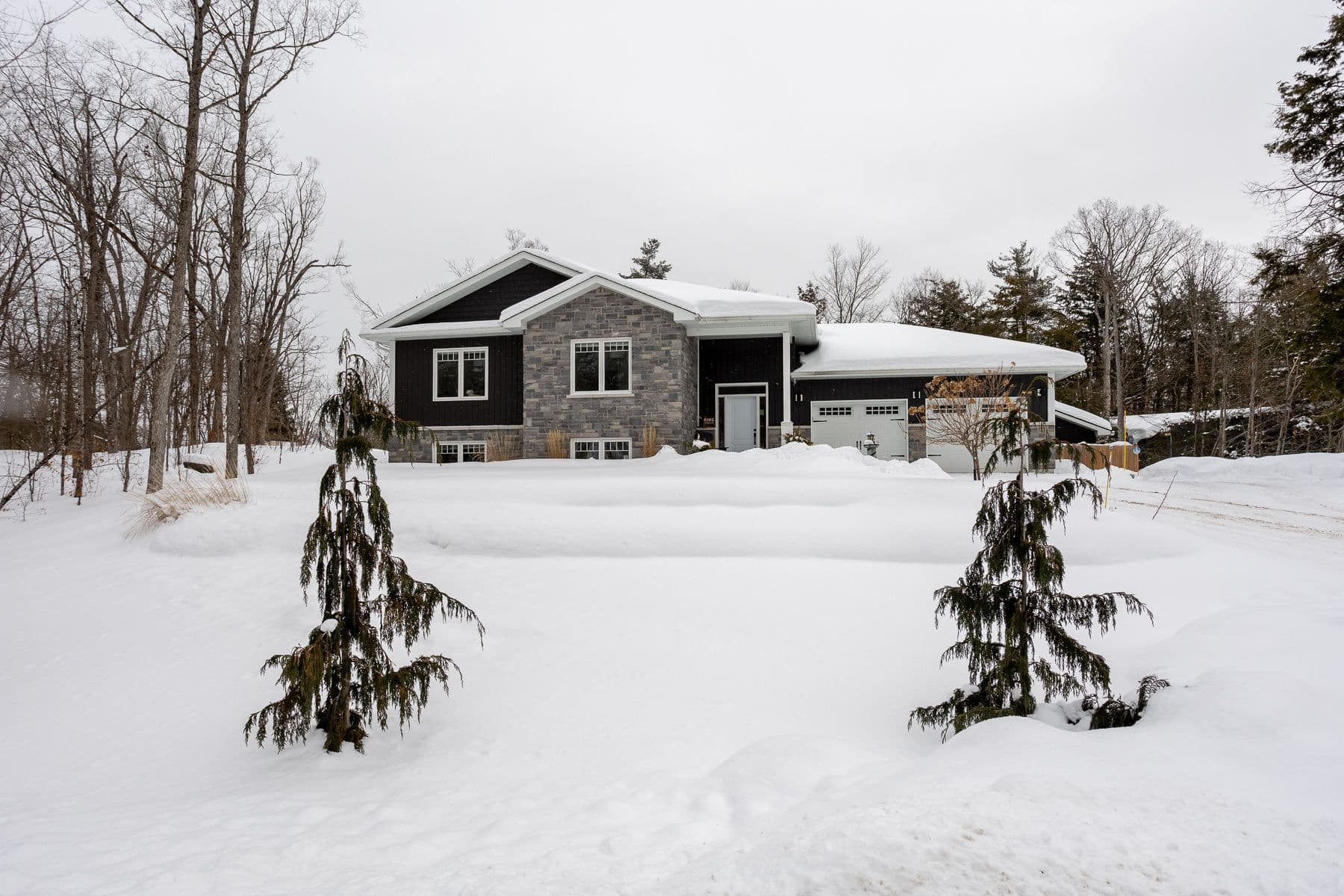 322 Elbow Point Road, Trent Lakes, ON K0L 1J0