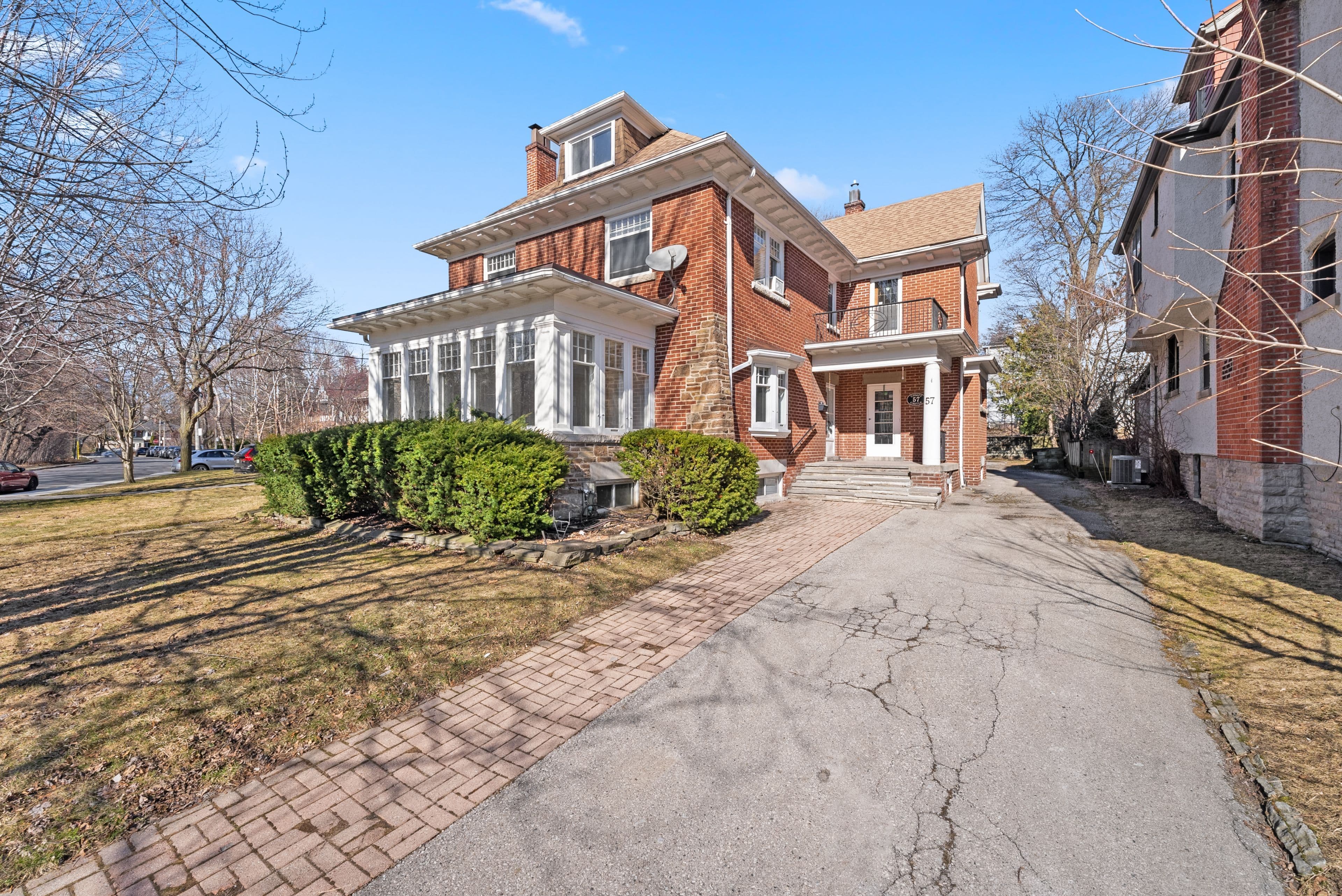 57 St Edmunds Drive, Toronto C04, ON M4N 2P8