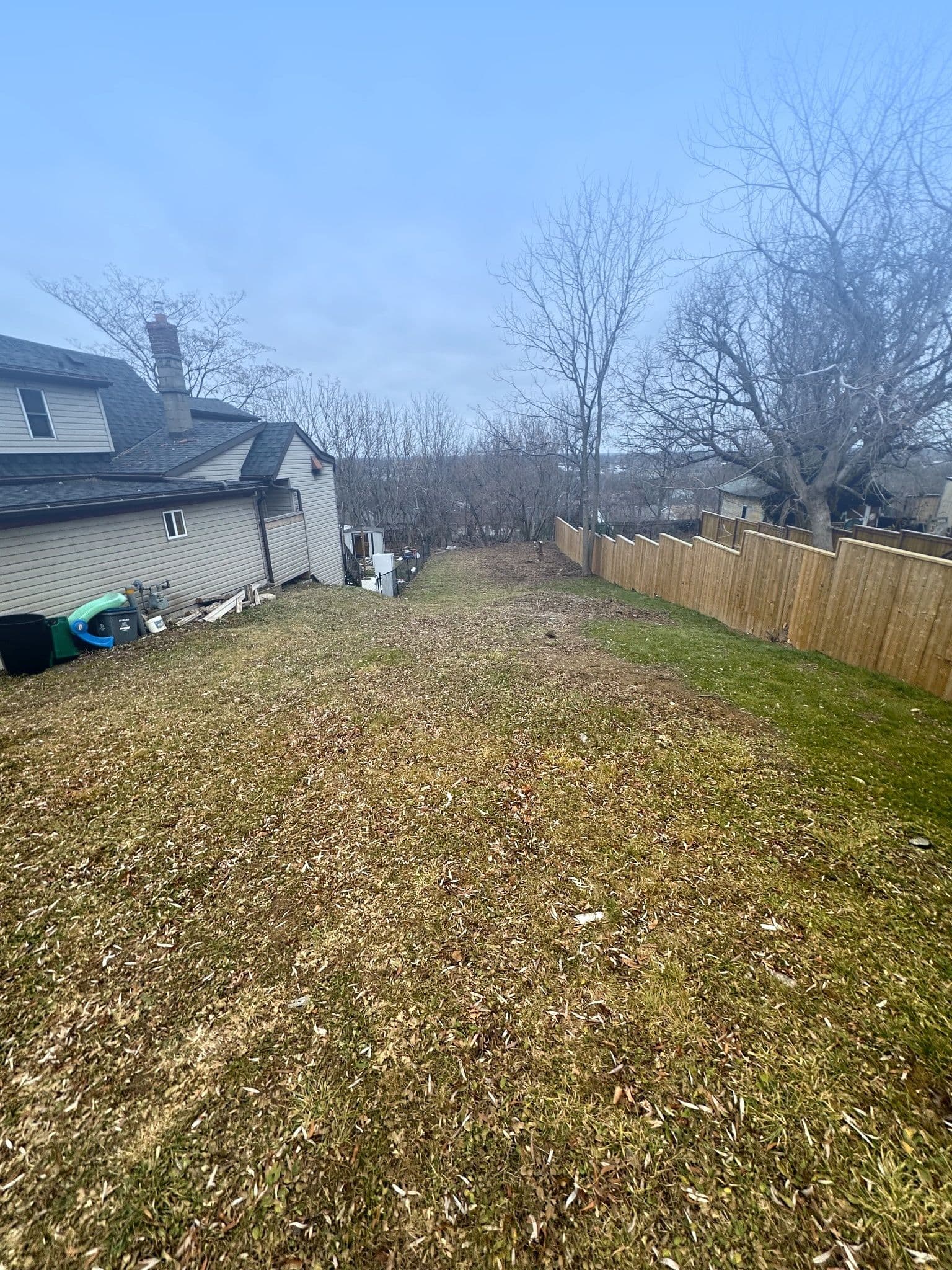 1 BALL Avenue, St. Catharines, ON L2T 1B4