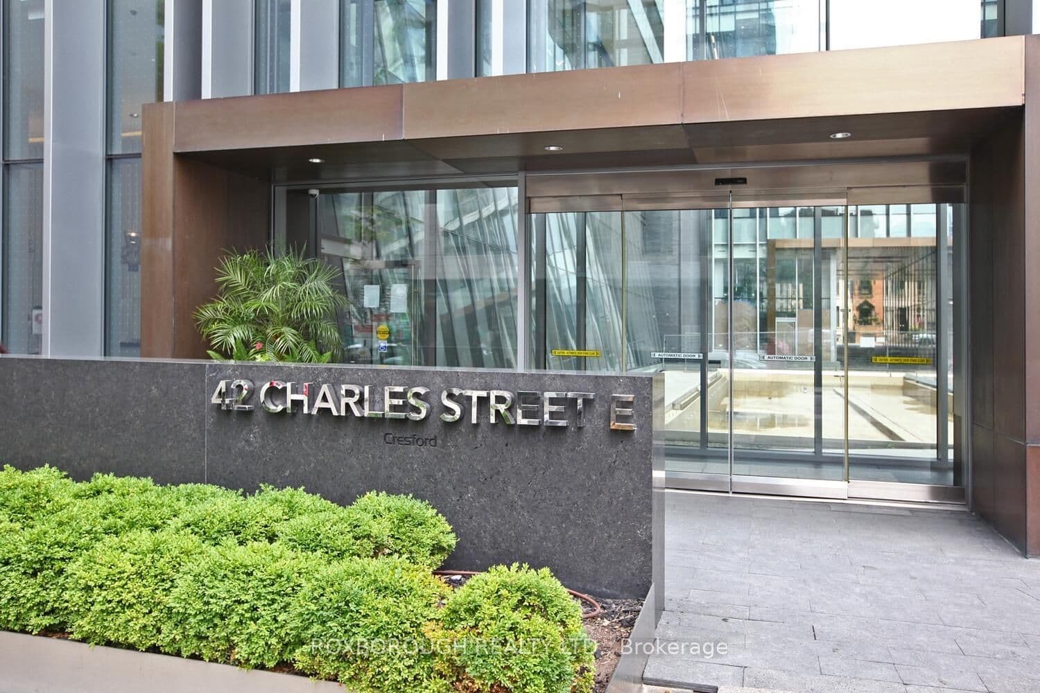 42 Charles Street E 3107, Toronto C08, ON M4Y 1T4