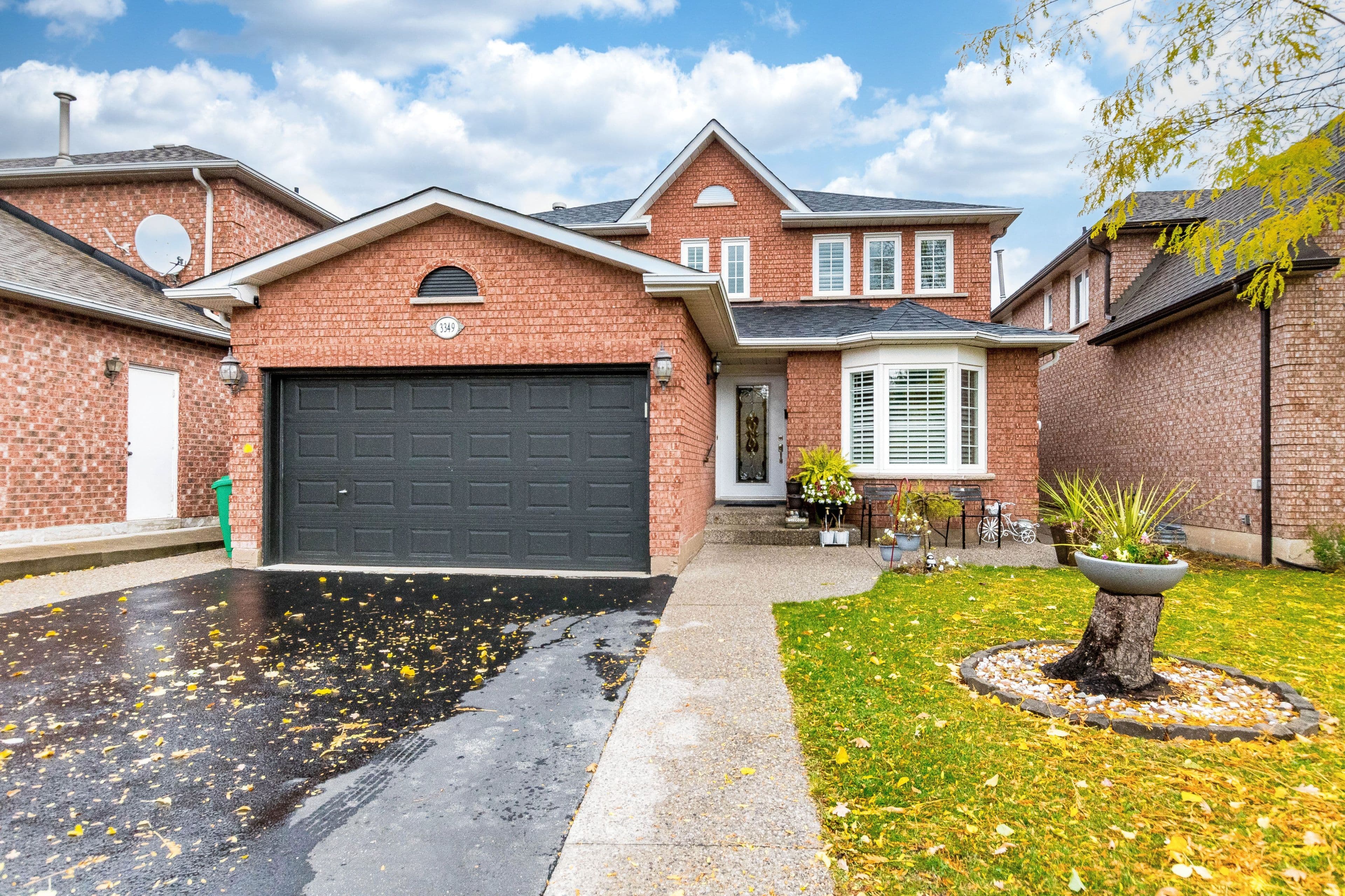 3349 Loyalist Drive, Mississauga, ON L5L 5T9