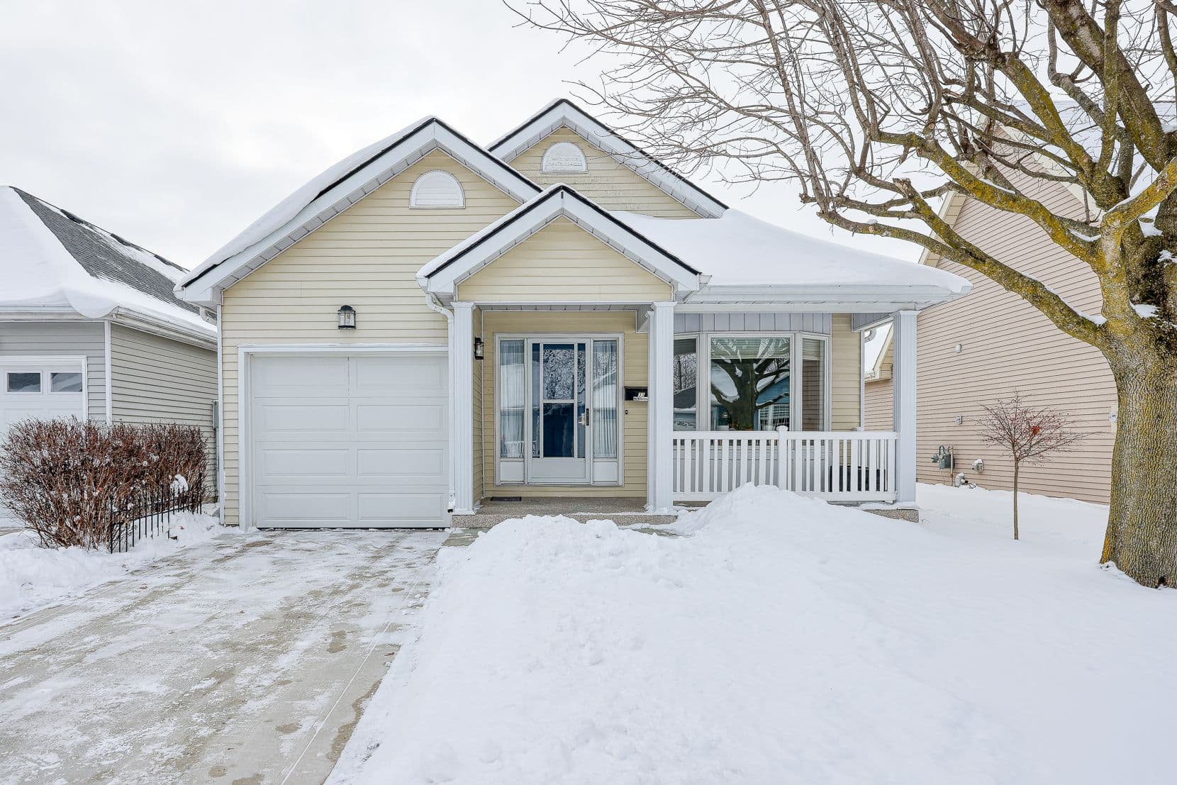 33 Wilkins Crescent, Tillsonburg, ON N4G 5M6