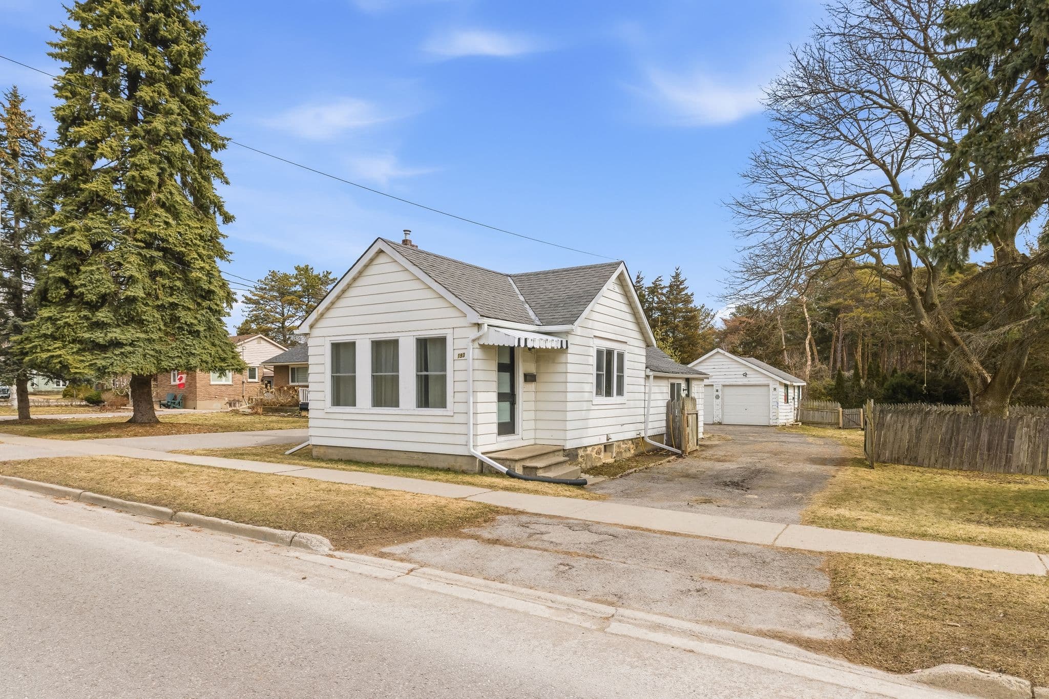 193 Victoria Street N, Port Hope, ON L1A 3N2