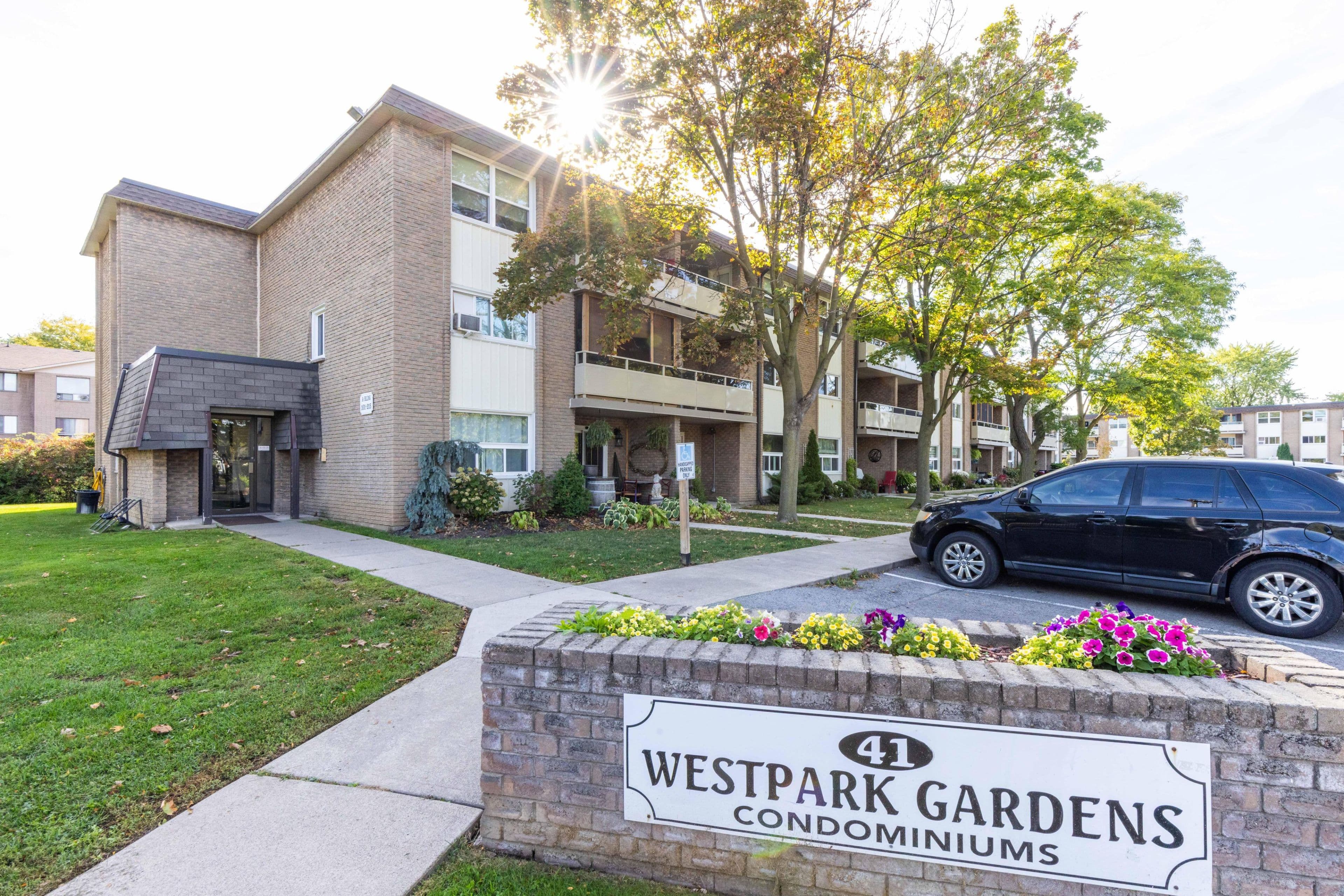 41 Rykert Street 207, St. Catharines, ON L2S 3A4