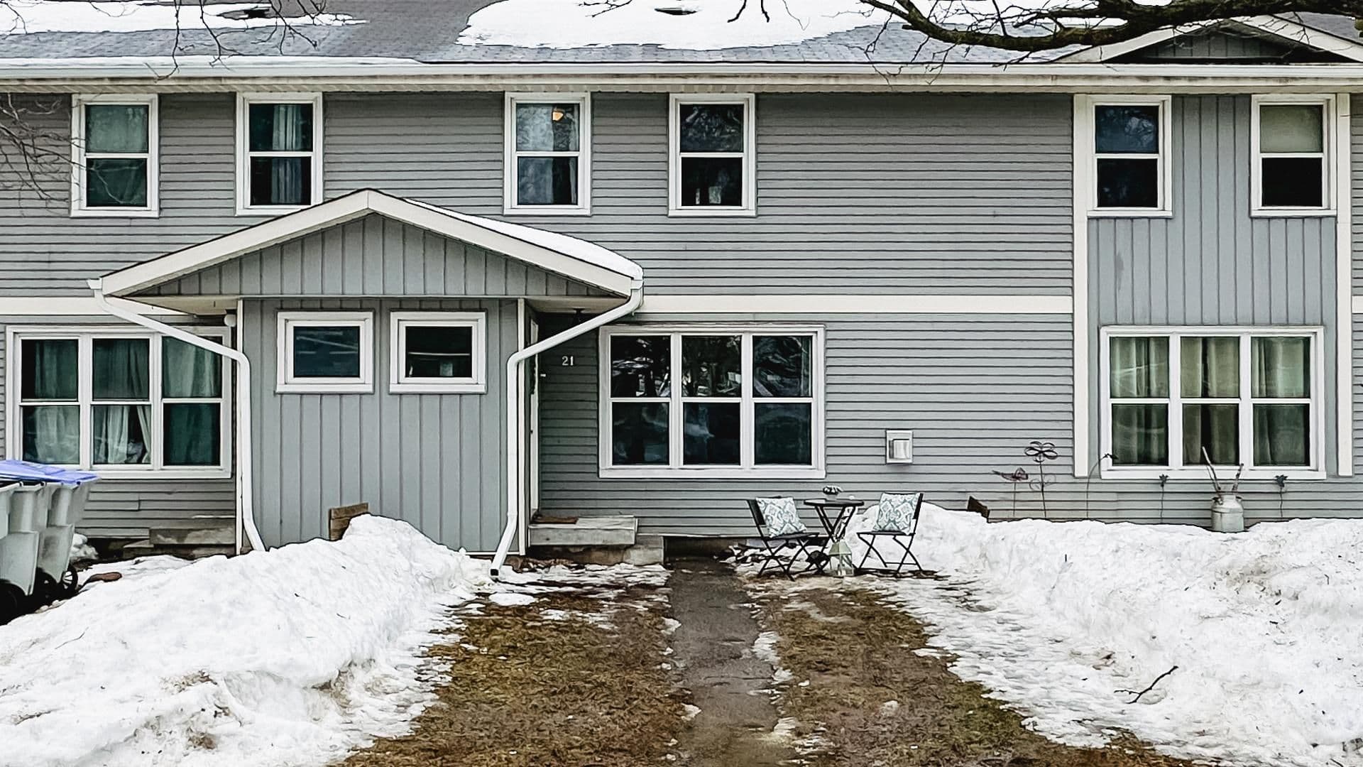 21 St Charles Place, Huron East, ON N0M 1L0