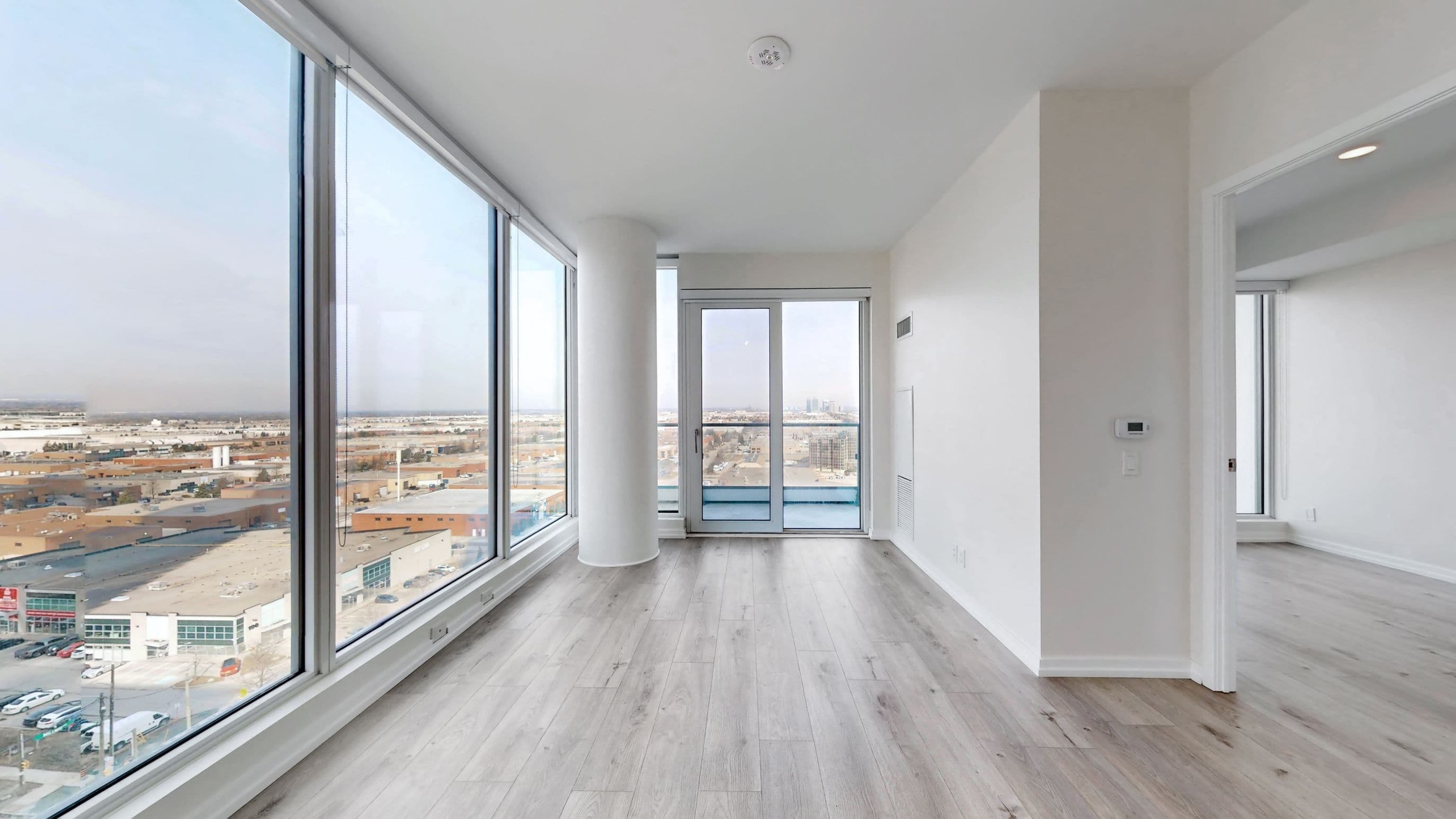 1000 Portage Parkway 1211, Vaughan, ON L4K 0L1