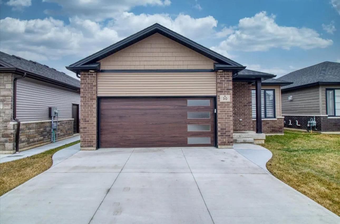 30 Evening Drive, Chatham-Kent, ON N7L 0B6