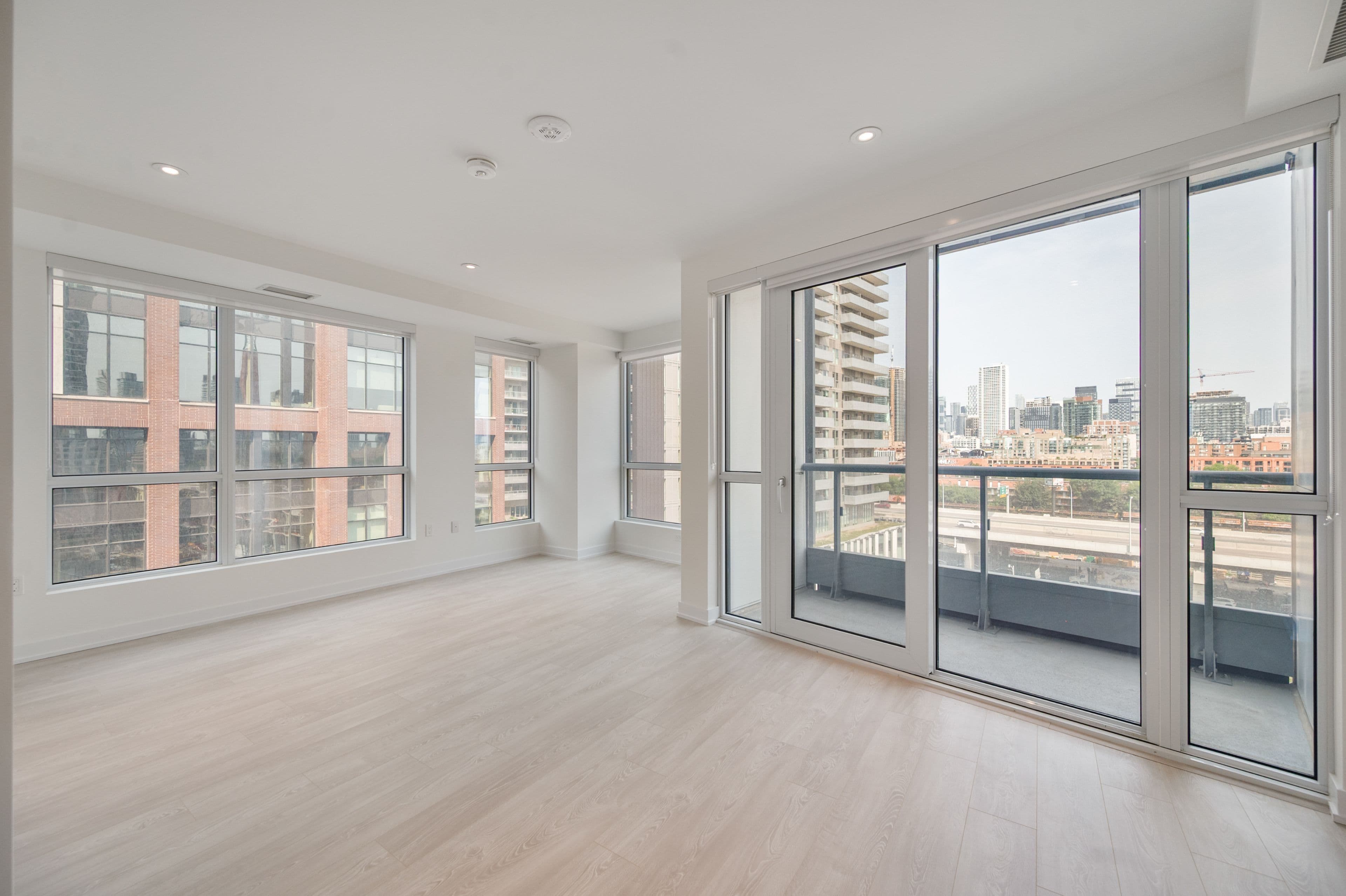 15 Richardson Street 929, Toronto C08, ON M5A 0Y5