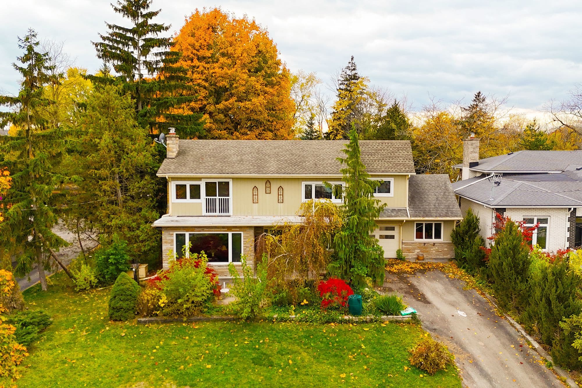 411 Niagara Boulevard, Fort Erie, ON L2A 3H2