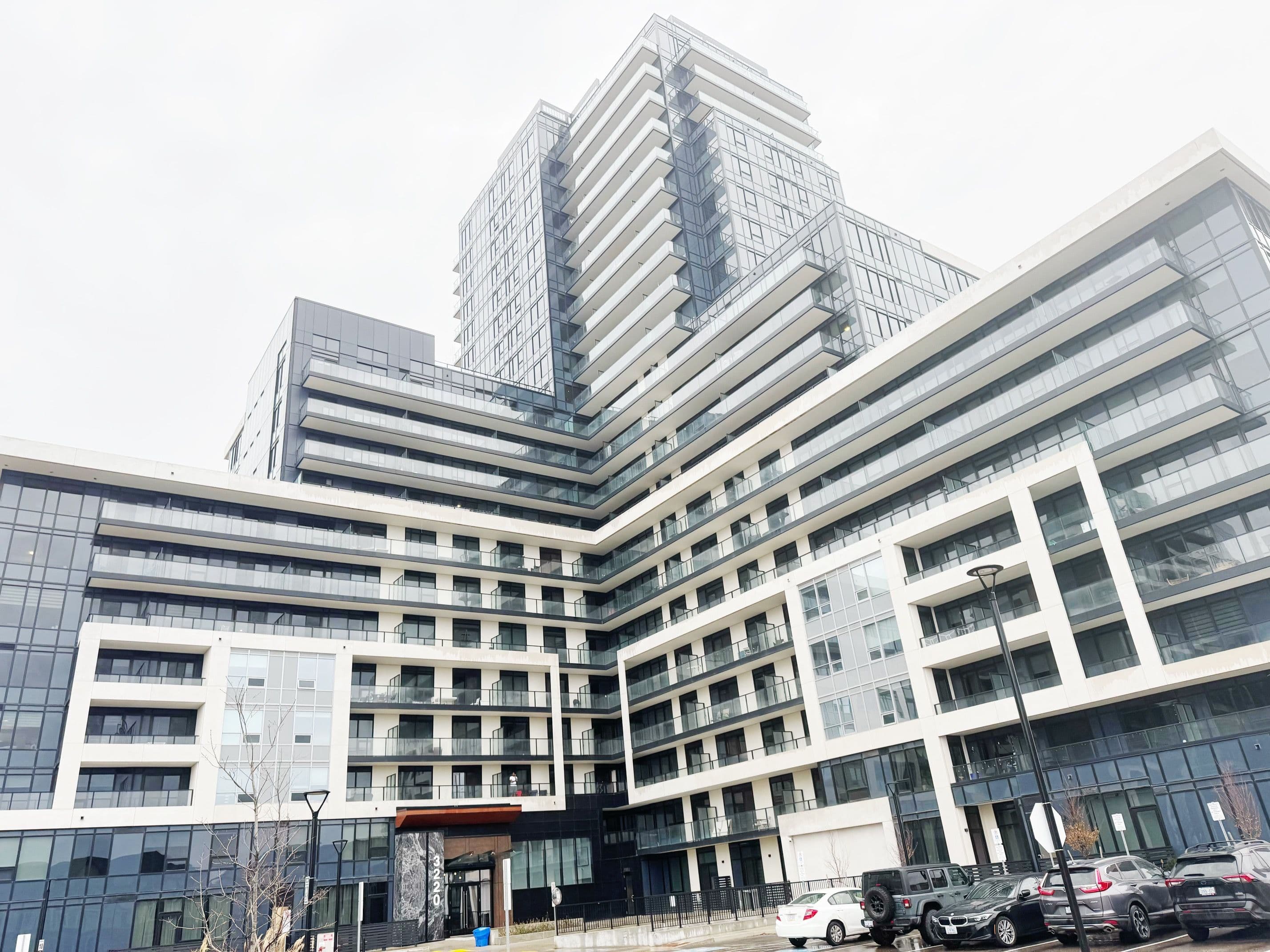 3220 William Coltson Avenue 308, Oakville, ON L6H 7C2