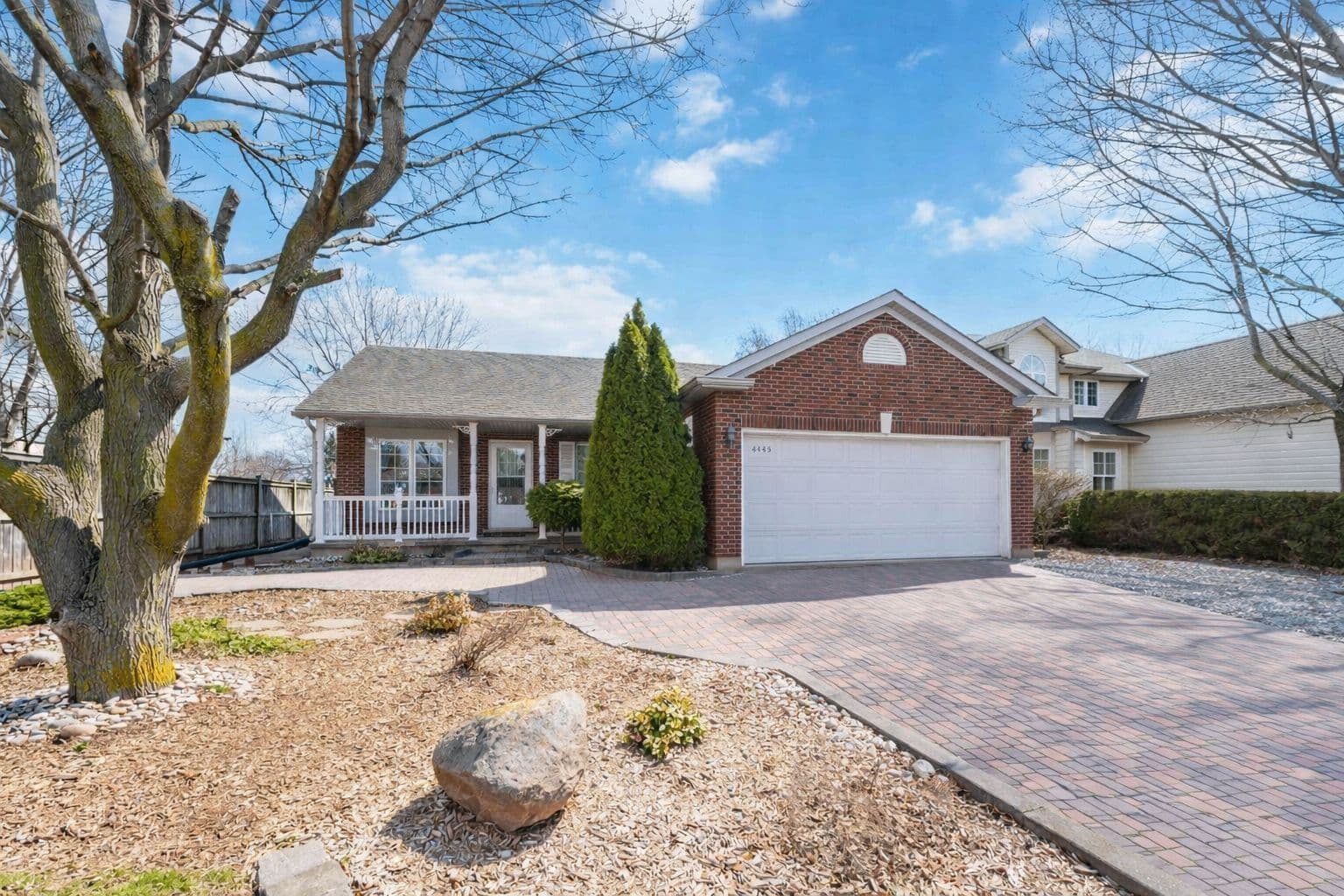 4445 Lincoln Avenue, Lincoln, ON L0R 1B3