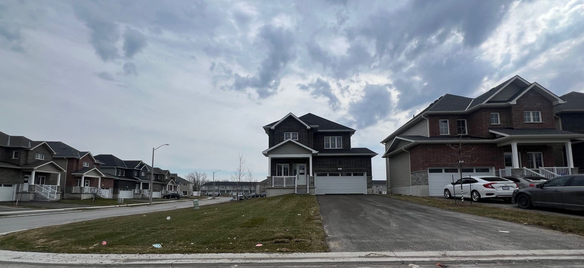 42 Bradden Crescent, Belleville, ON K8N 0T8