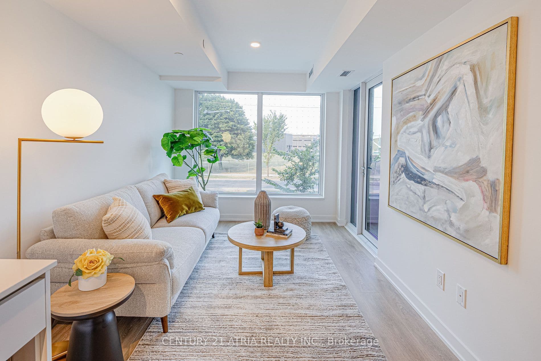 1100 Sheppard Avenue W 217, Toronto W05, ON M3K 0E4