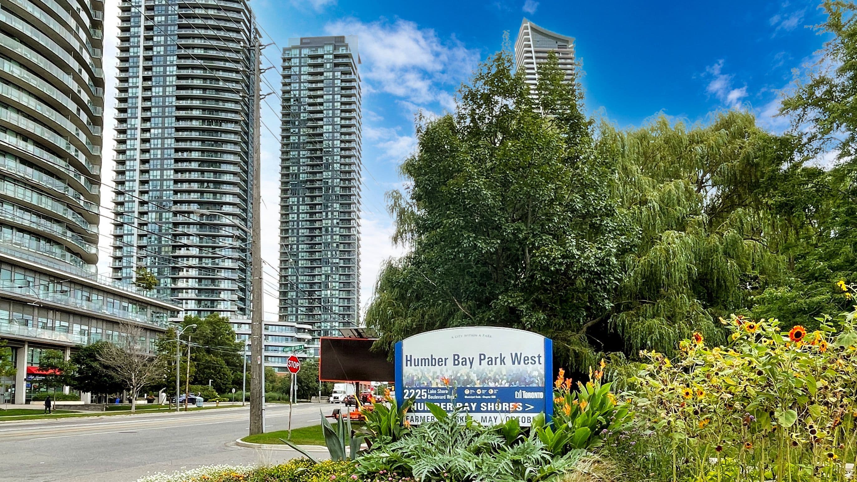 2200 Lake Shore Boulevard W 4605, Toronto W06, ON M8V 1A4