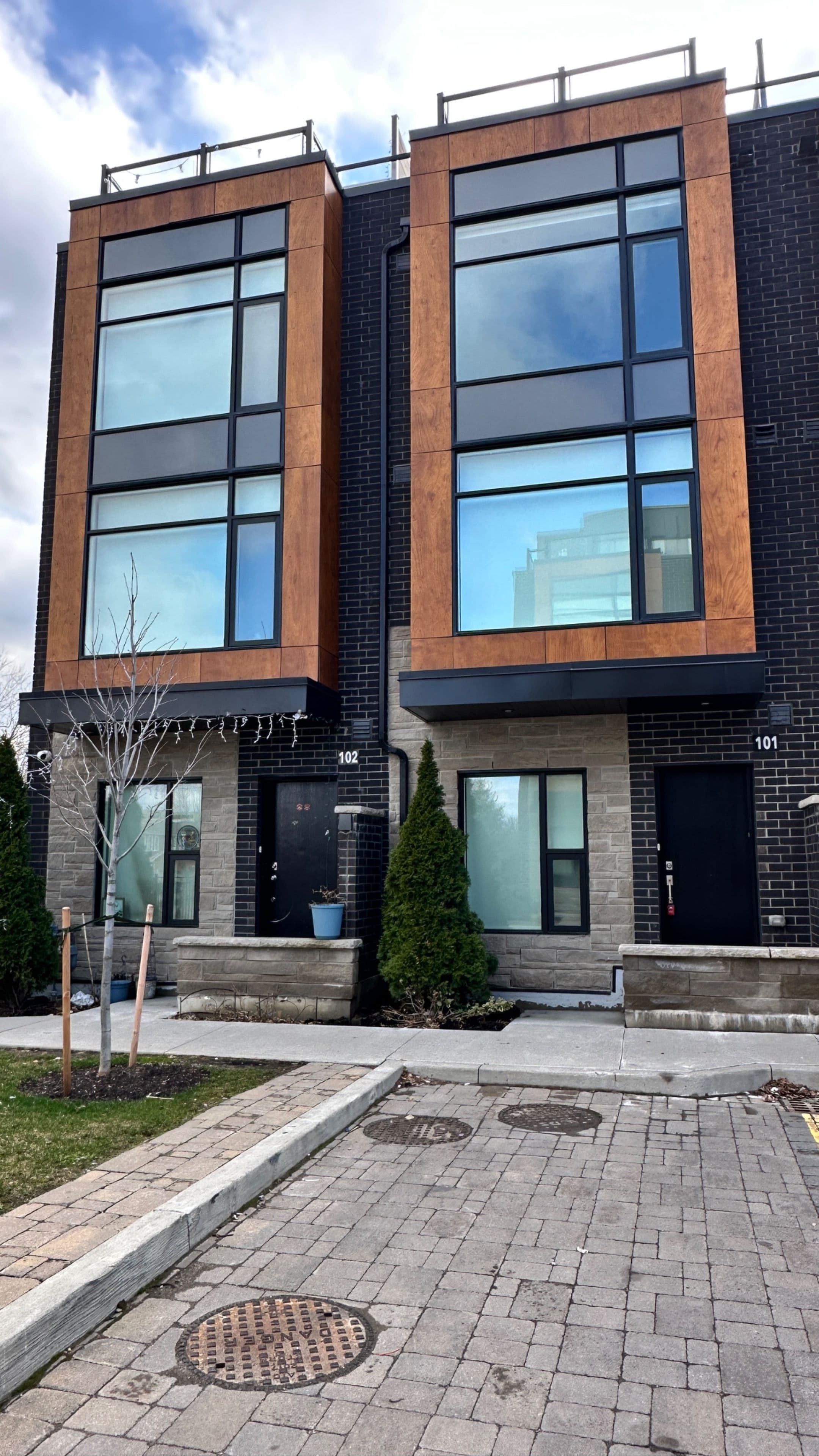 200 Malta Avenue 101, Brampton, ON L6Y 6H8