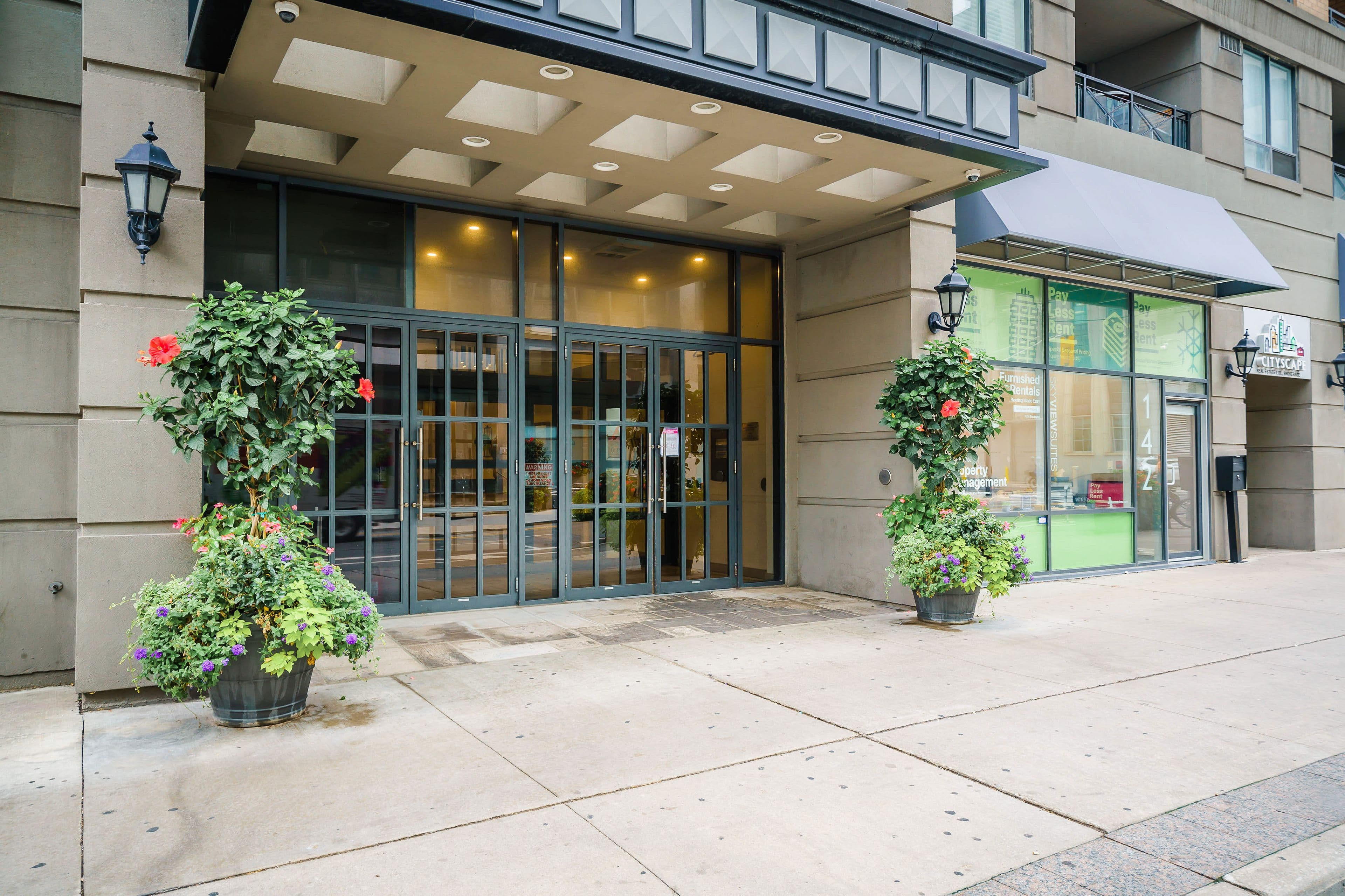 140 Simcoe Street 1004, Toronto C01, ON M5H 4E9