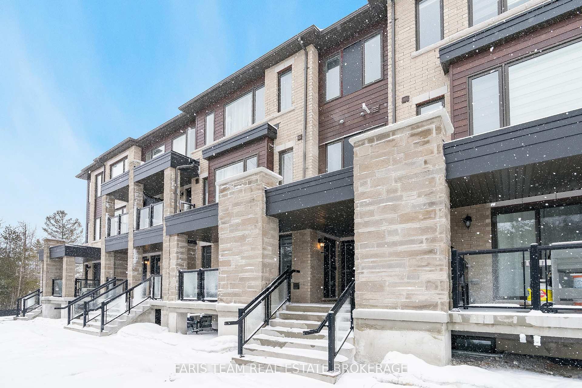 39 Appletree Lane, Barrie, ON L9J 0P1