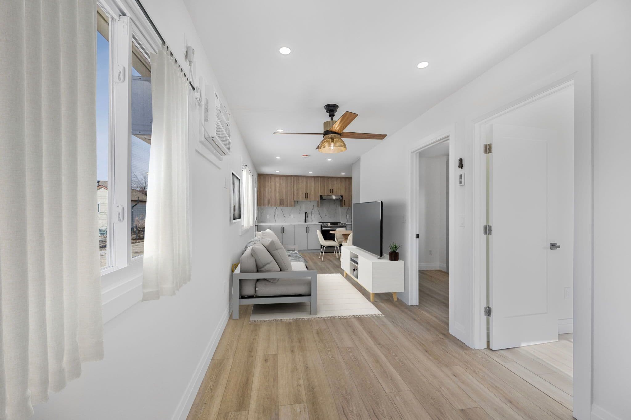 338 Old Mosley Street Unit 1, Wasaga Beach, ON L9Z 2H6