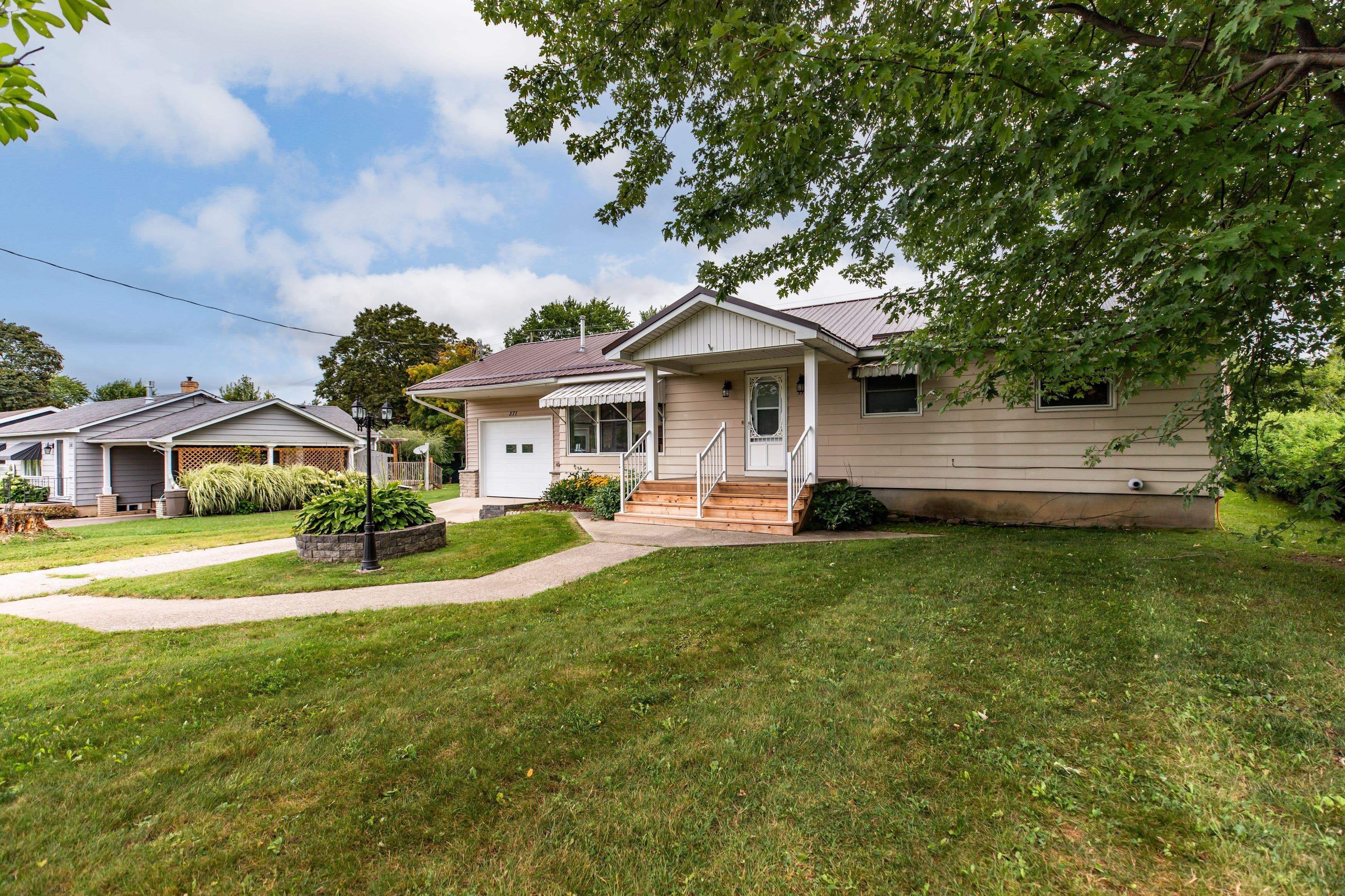 371 Hunter Street, South Bruce Peninsula, ON N0H 2T0