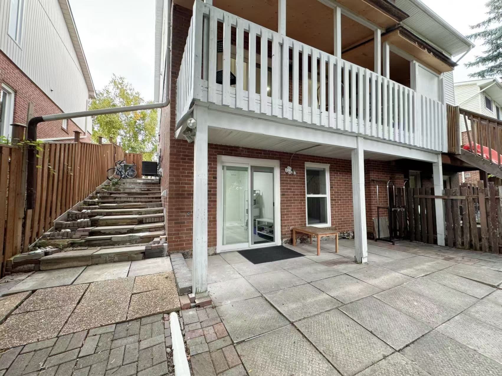 130 Carolbreen Square Basement, Toronto E07, ON M1V 1H5