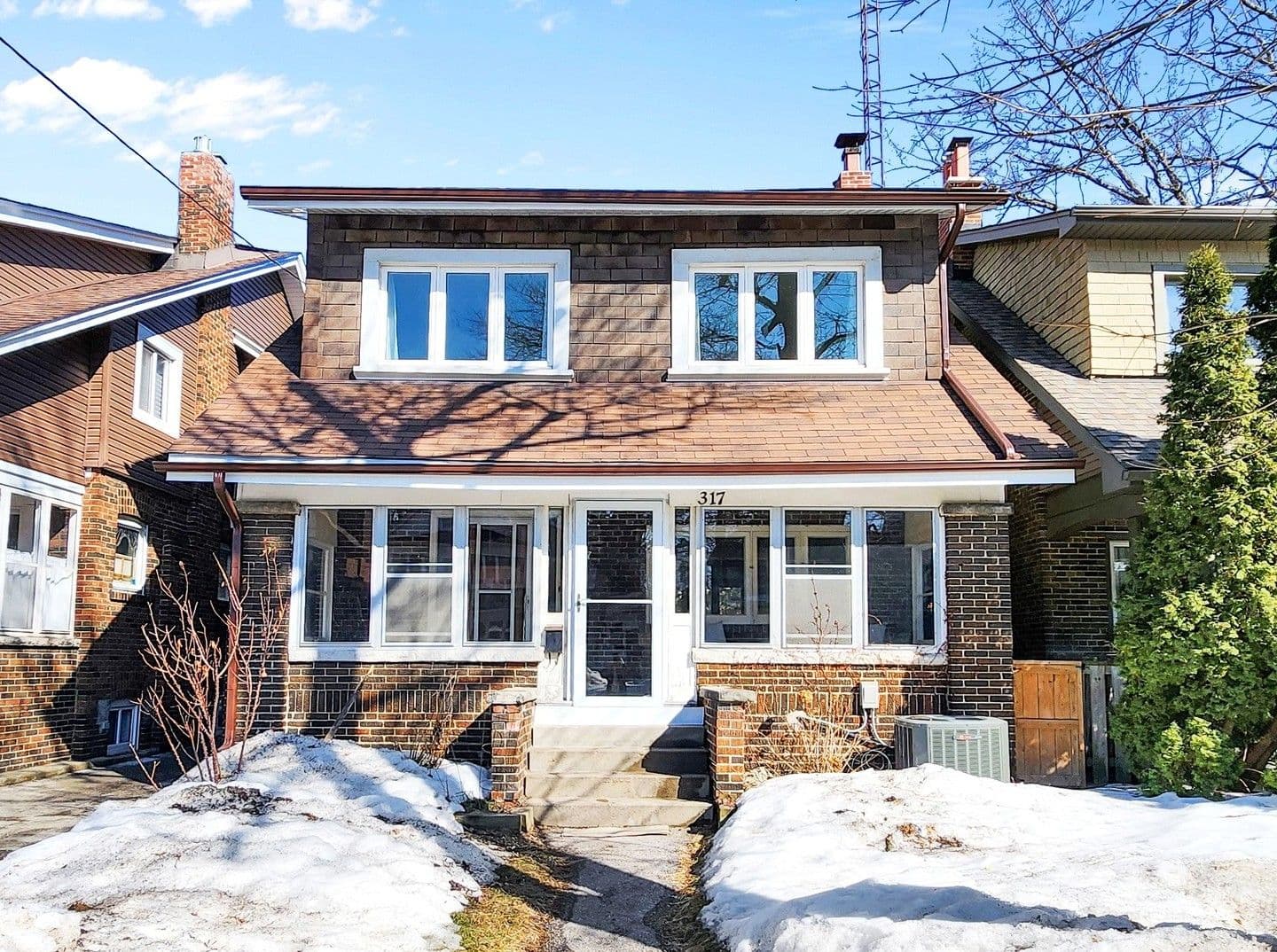 317 Runnymede Road, Toronto W02, ON M6S 2Y5