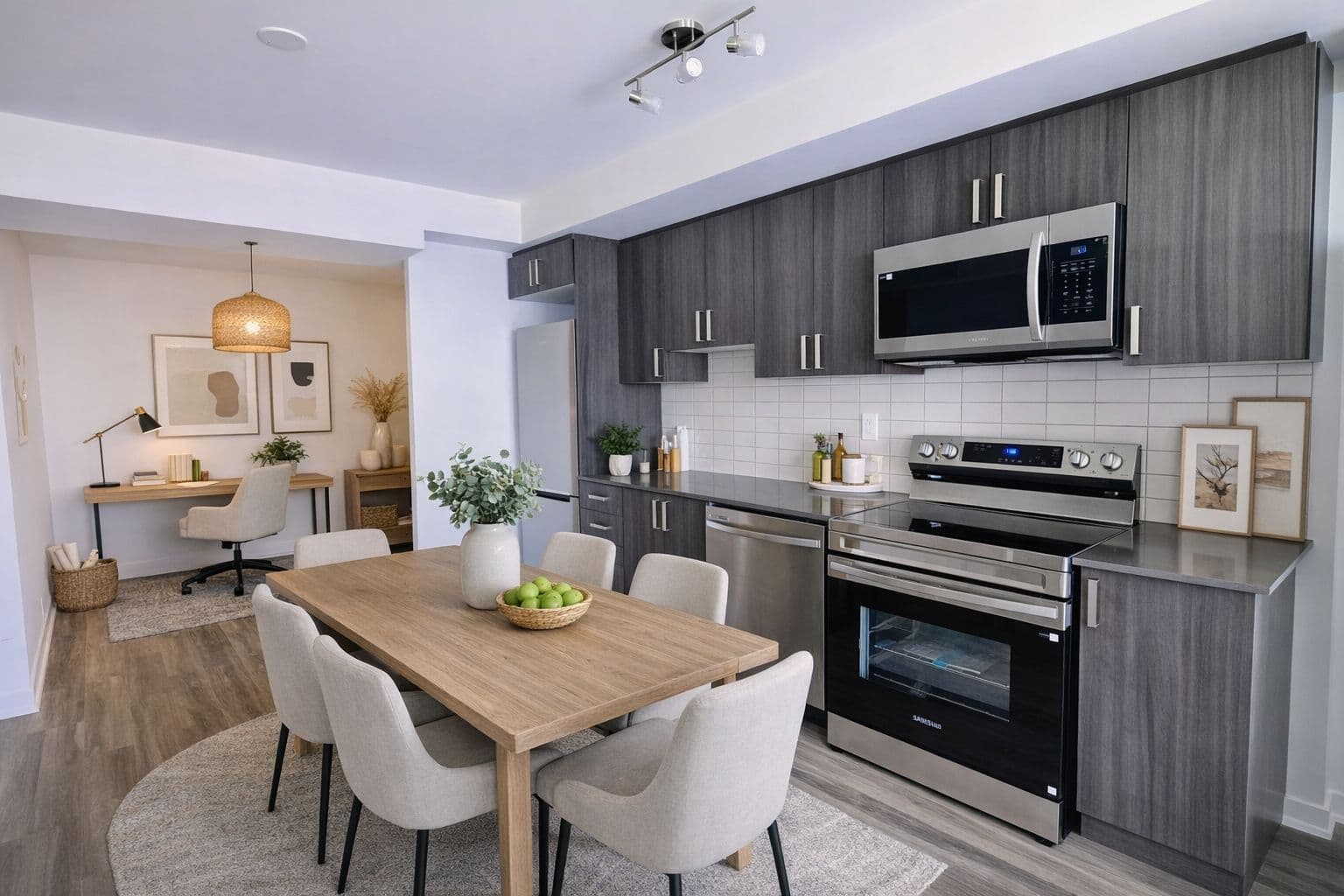 1010 Sandy Beach Road 1407, Pickering, ON L1W 0C7