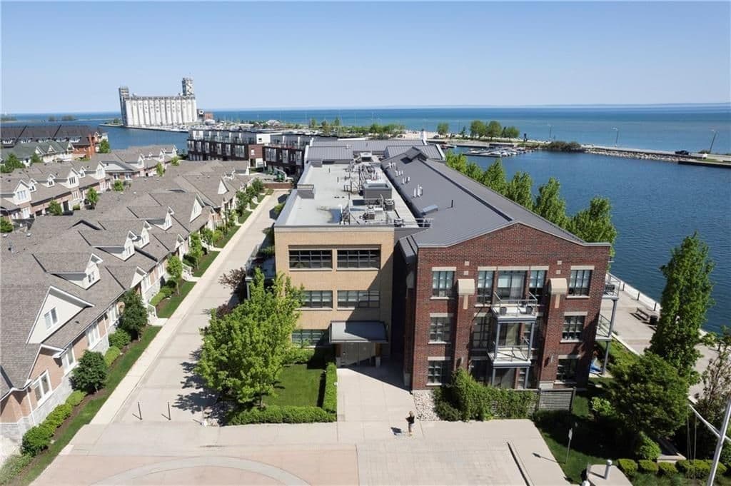 1 Shipyard Lane 309, Collingwood, ON L9Y 0W2