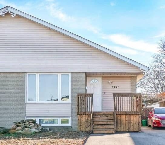 1391 Garvolin Avenue Main, Pickering, ON L1W 1J7