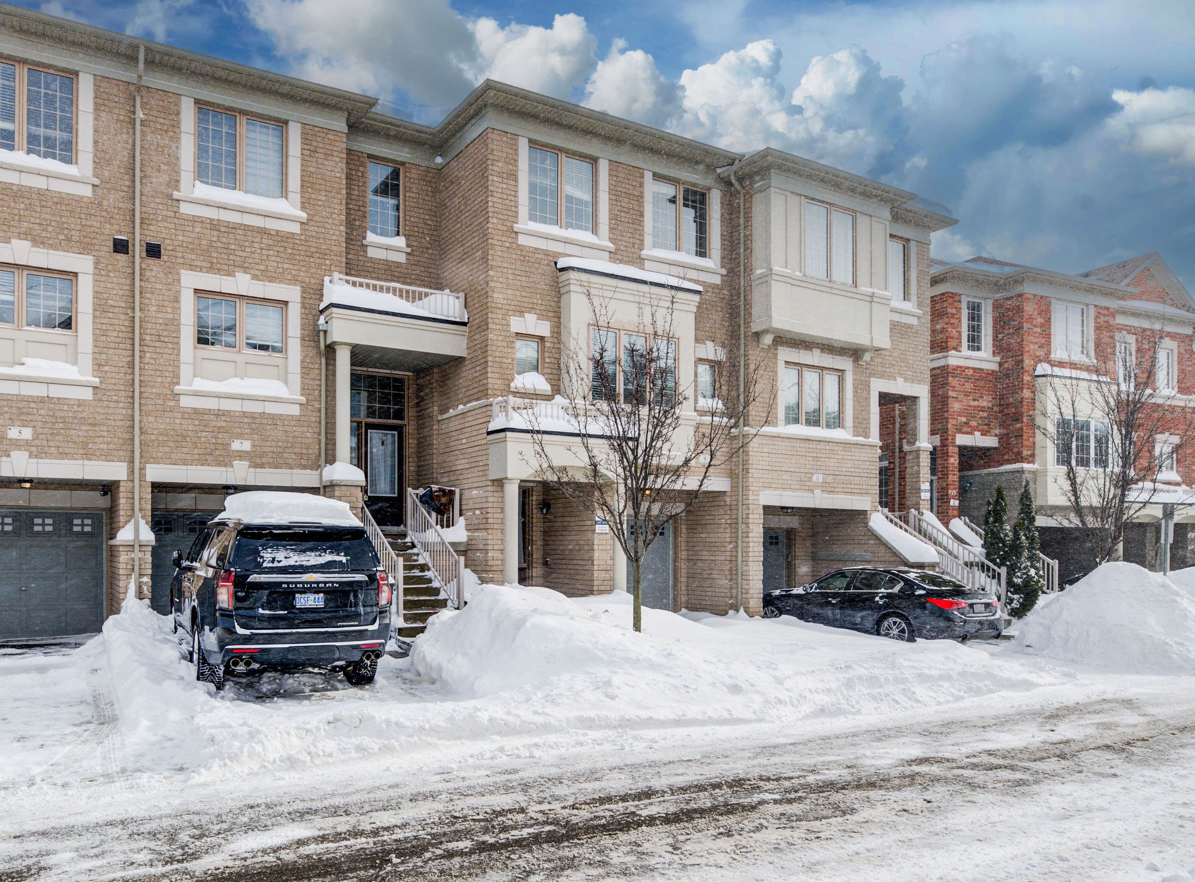 9 Aspen Hills Road 40, Brampton, ON L6Y 6E3