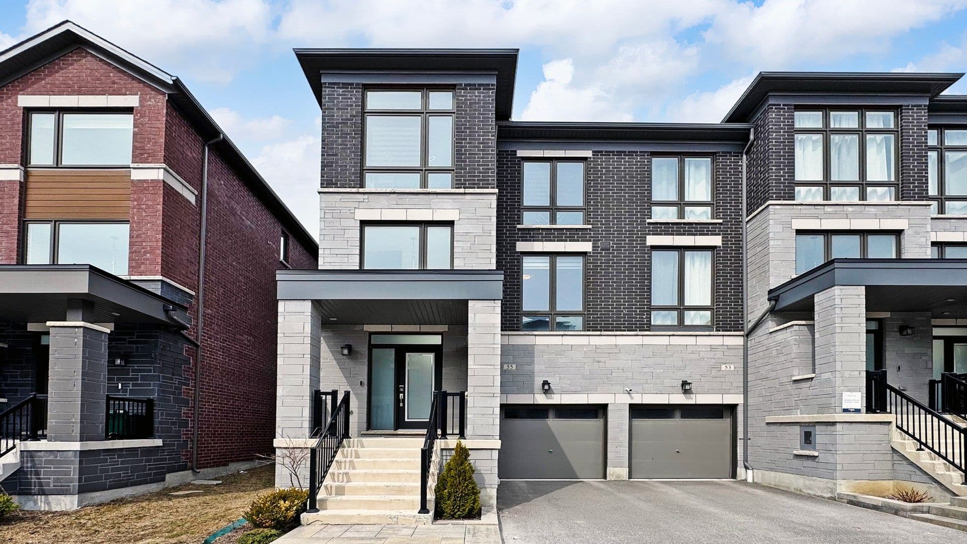 55 Douet Lane, Ajax, ON L1Z 0V4