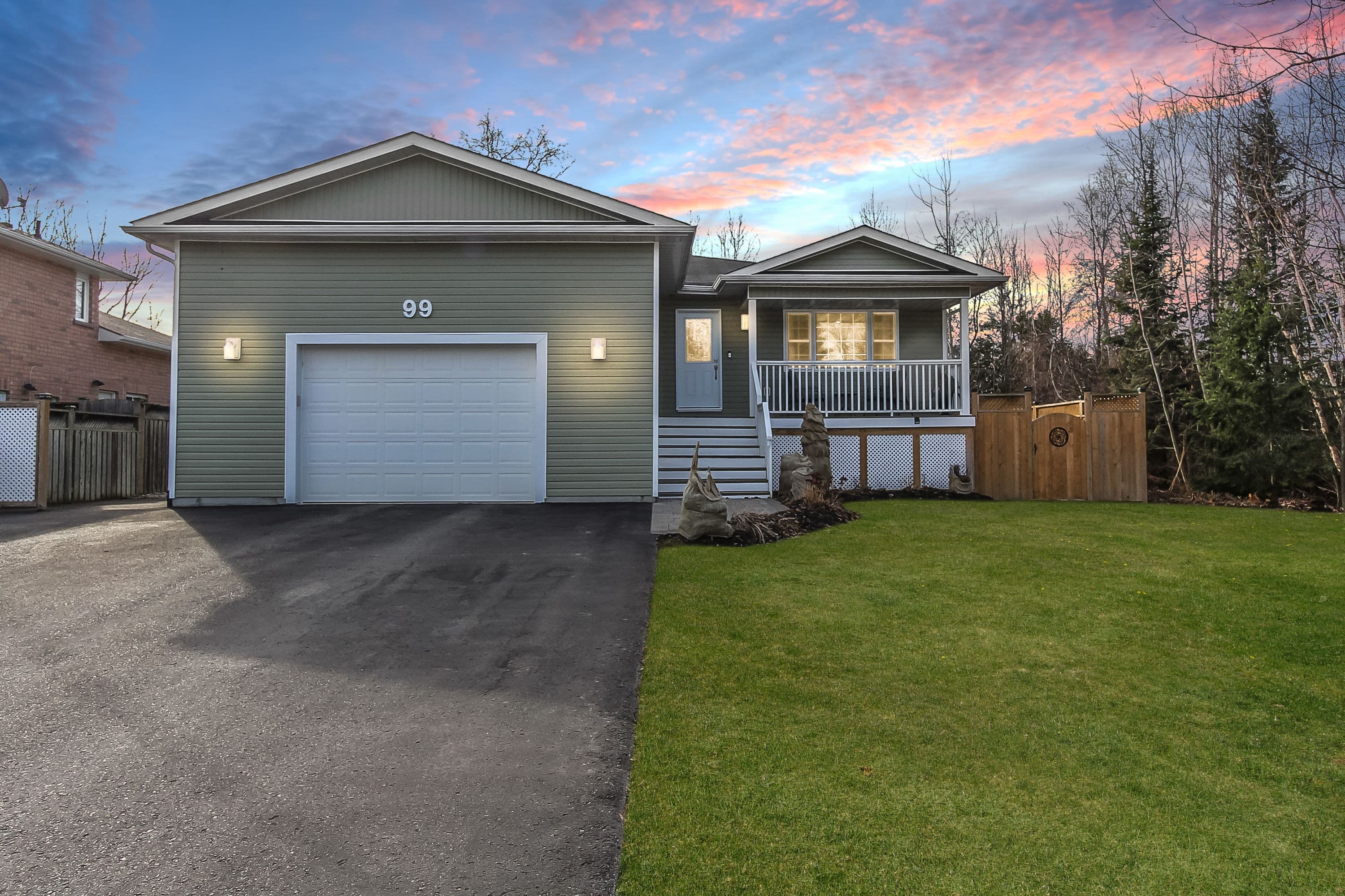 99 Lily Drive, Wasaga Beach, ON L9Z 2Z2